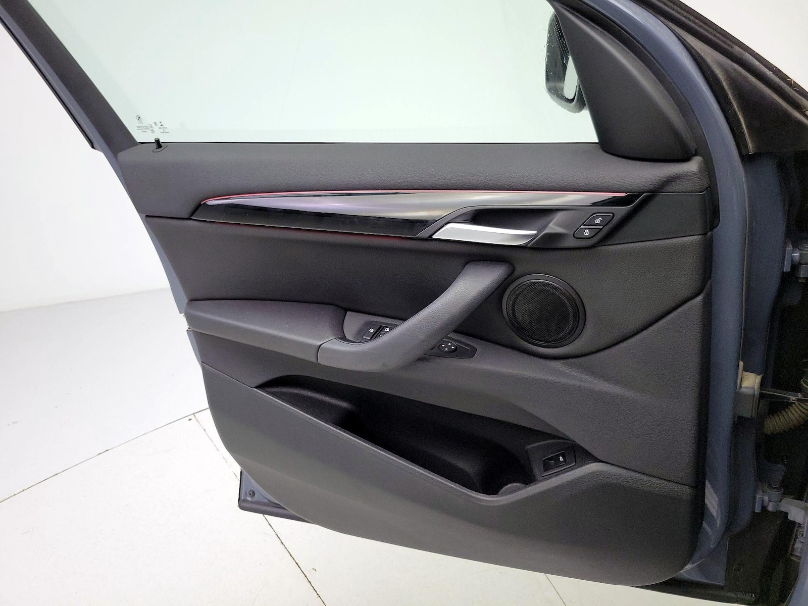 2022 BMW X1 28i - Photo 13