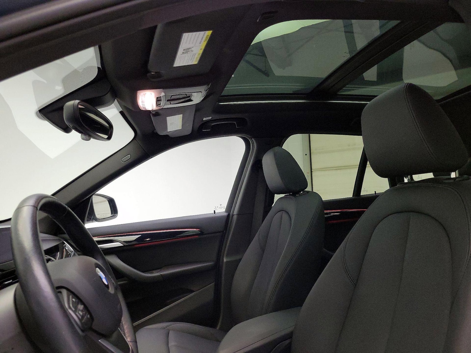 2022 BMW X1 28i - Photo 21