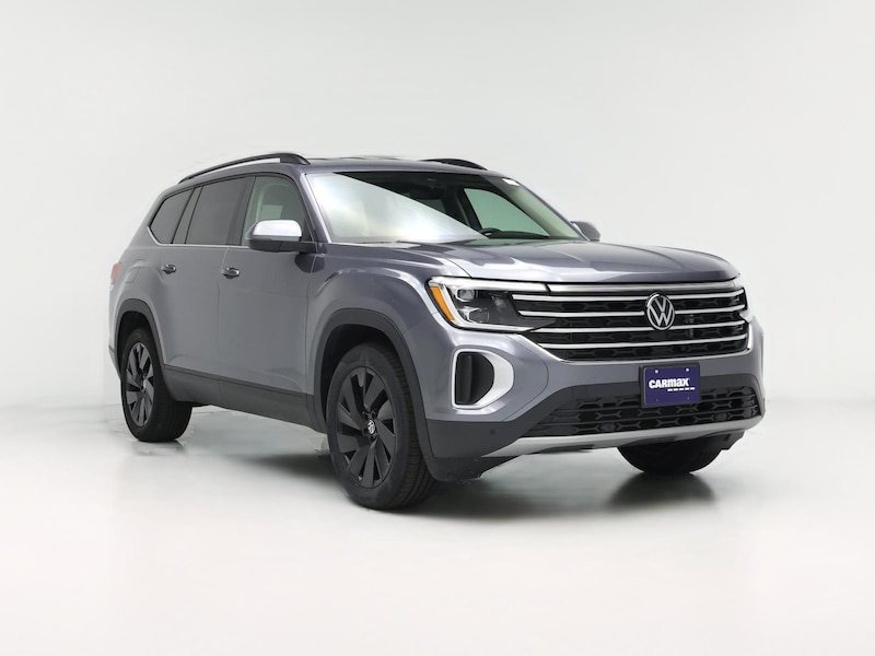 2025 Volkswagen Atlas SE w/Tech