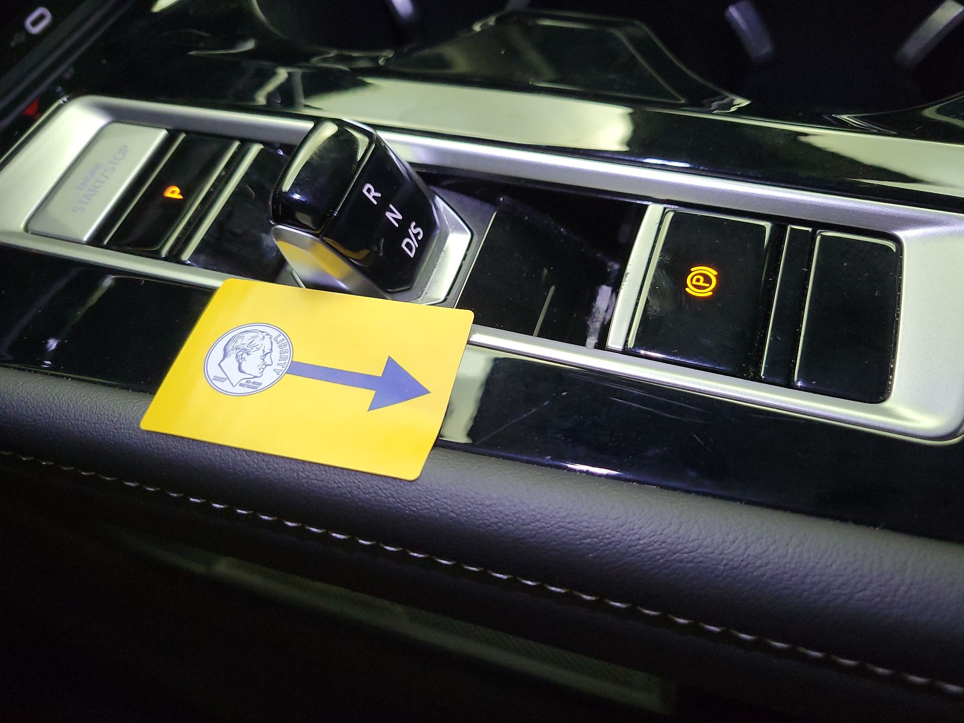 Thumbnail: 2025 Volkswagen Atlas - 19