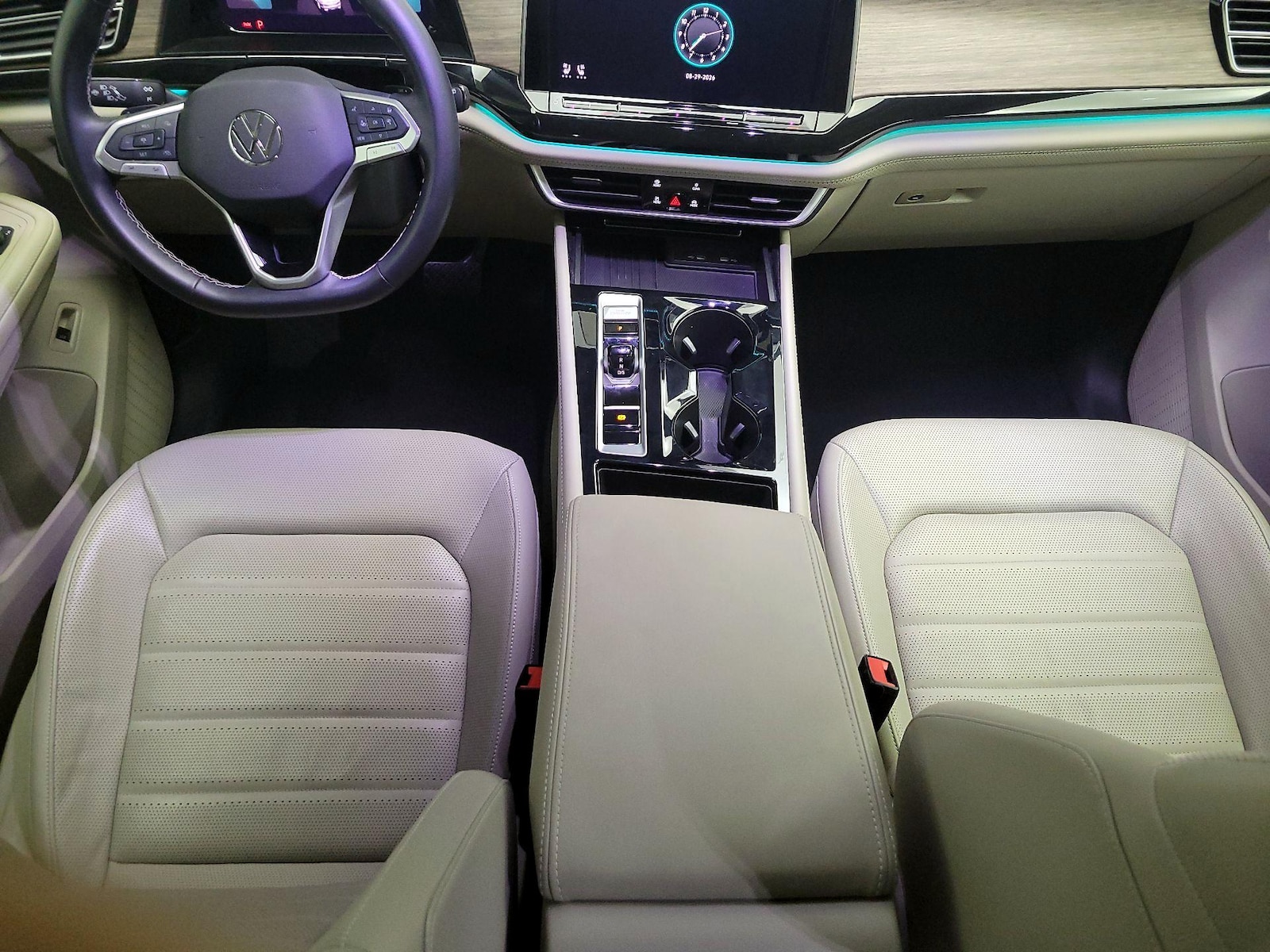 2025 Volkswagen Atlas SEL - Photo 10