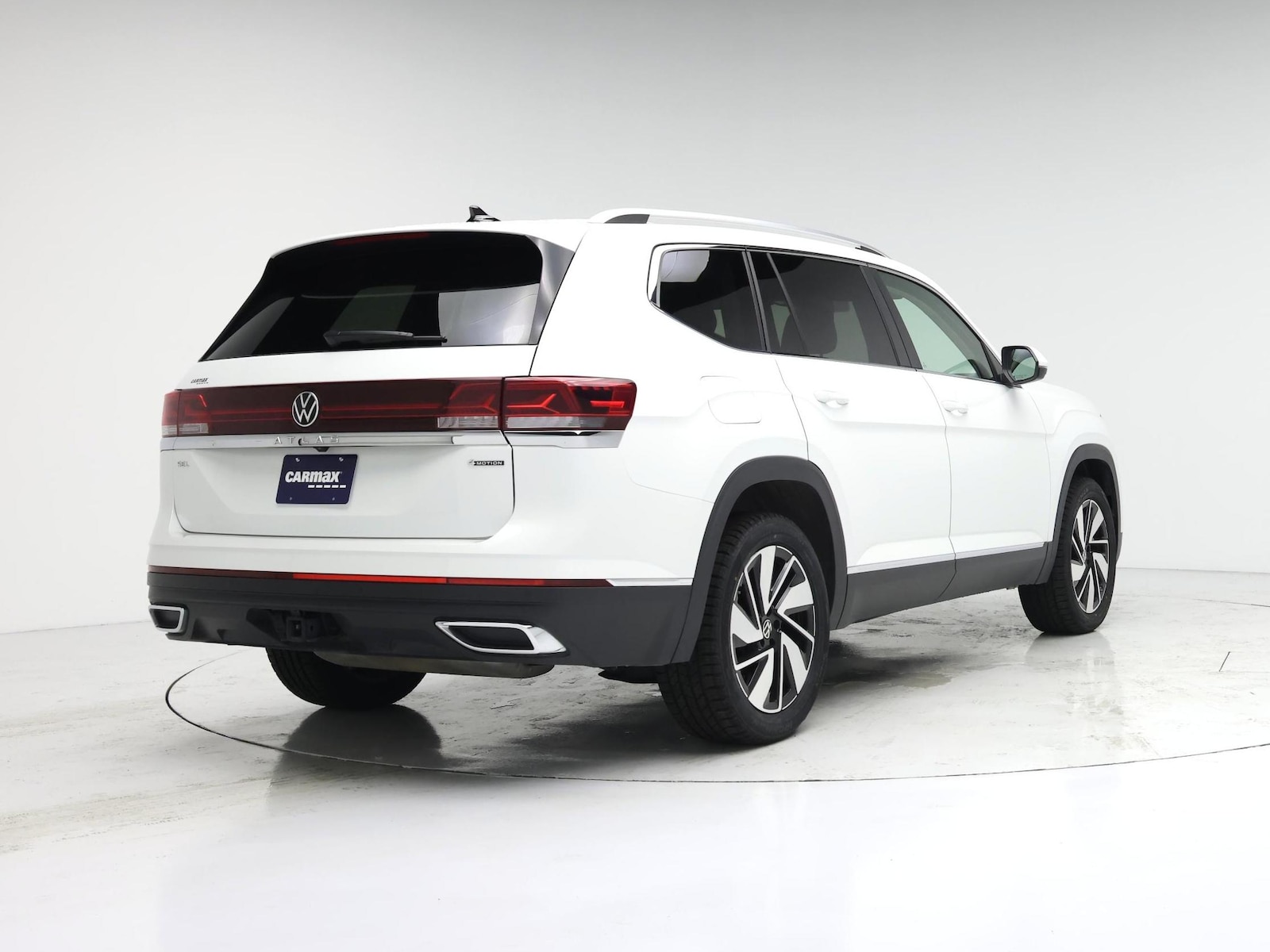 2025 Volkswagen Atlas SEL - Photo 9
