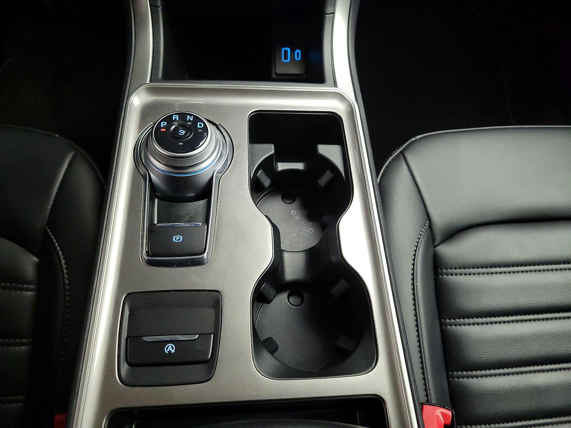 Thumbnail: 2024 Ford Edge - 17