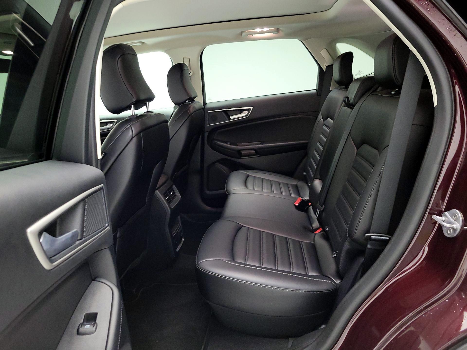 Thumbnail: 2024 Ford Edge - 19