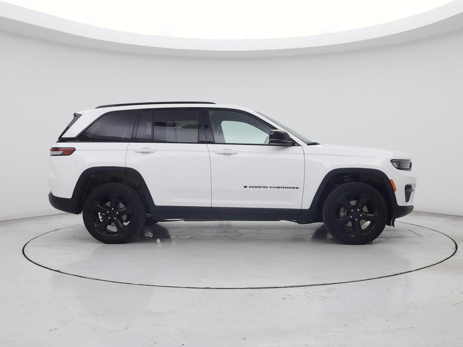 2024 Jeep Grand Cherokee Altitude - Photo 8