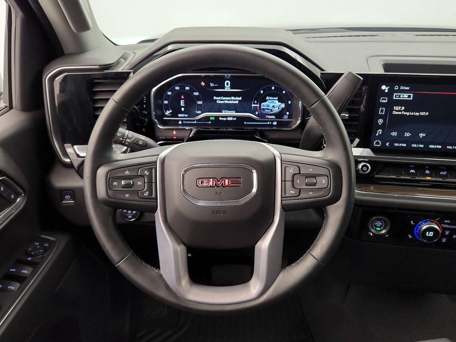 2023 GMC Sierra 1500 Elevation - Photo 11