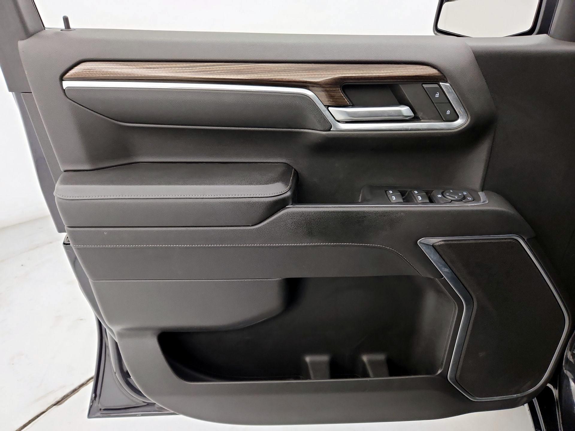 Thumbnail: 2023 Chevrolet Silverado 1500 - 12