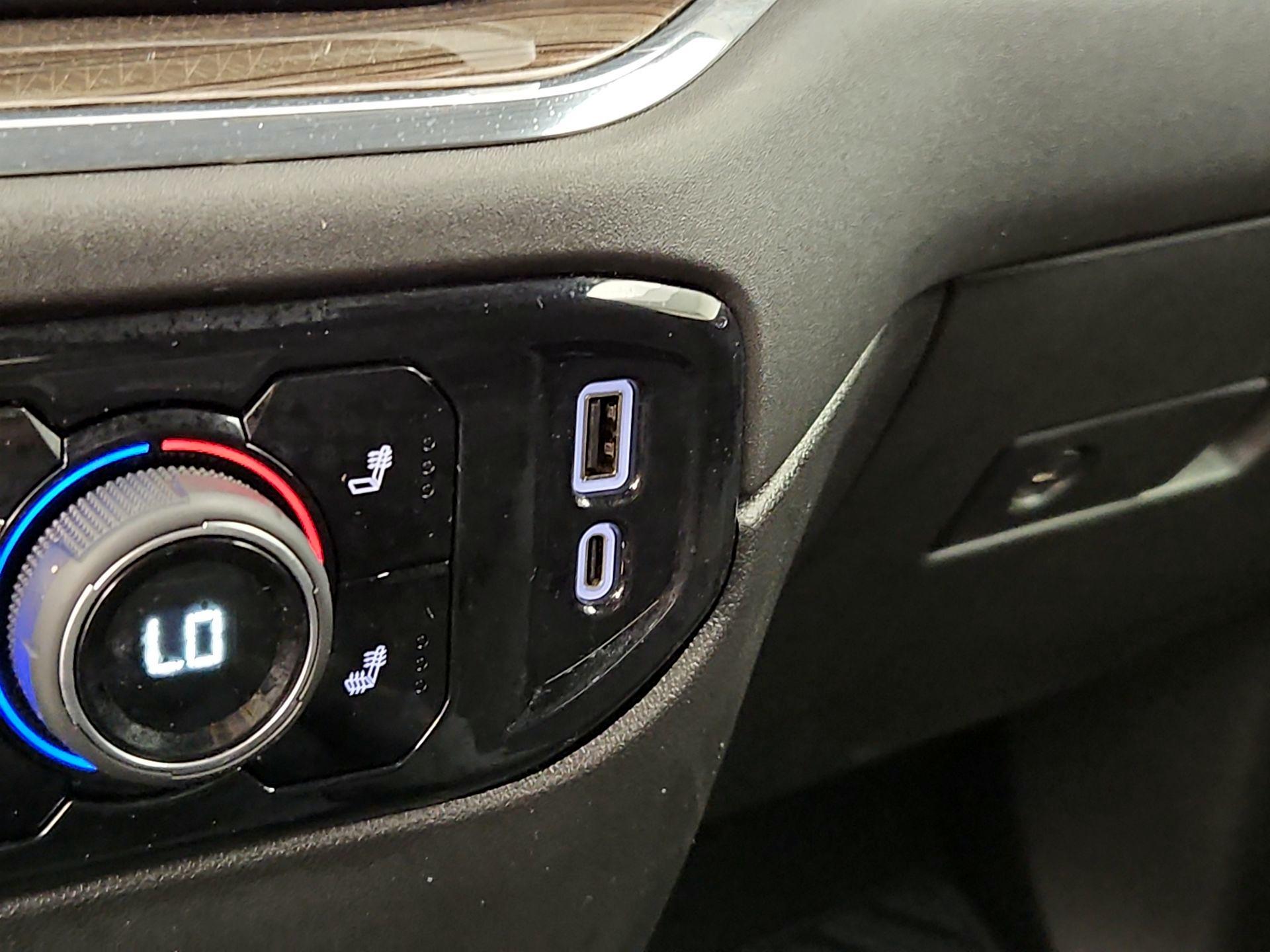 Thumbnail: 2023 Chevrolet Silverado 1500 - 18