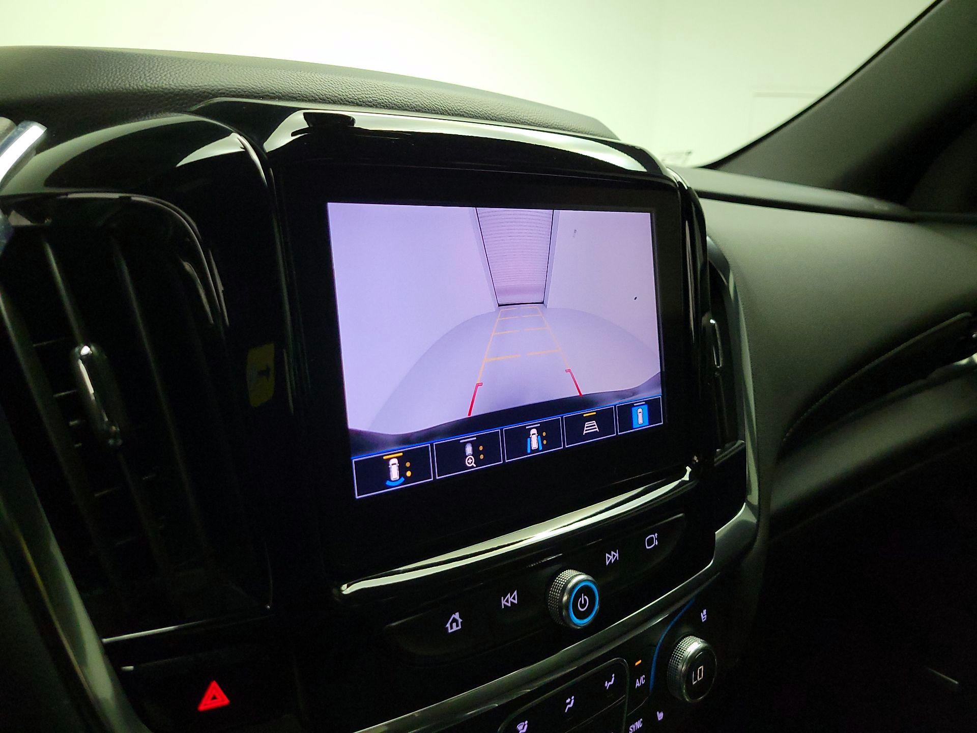Thumbnail: 2023 Chevrolet Traverse - 13
