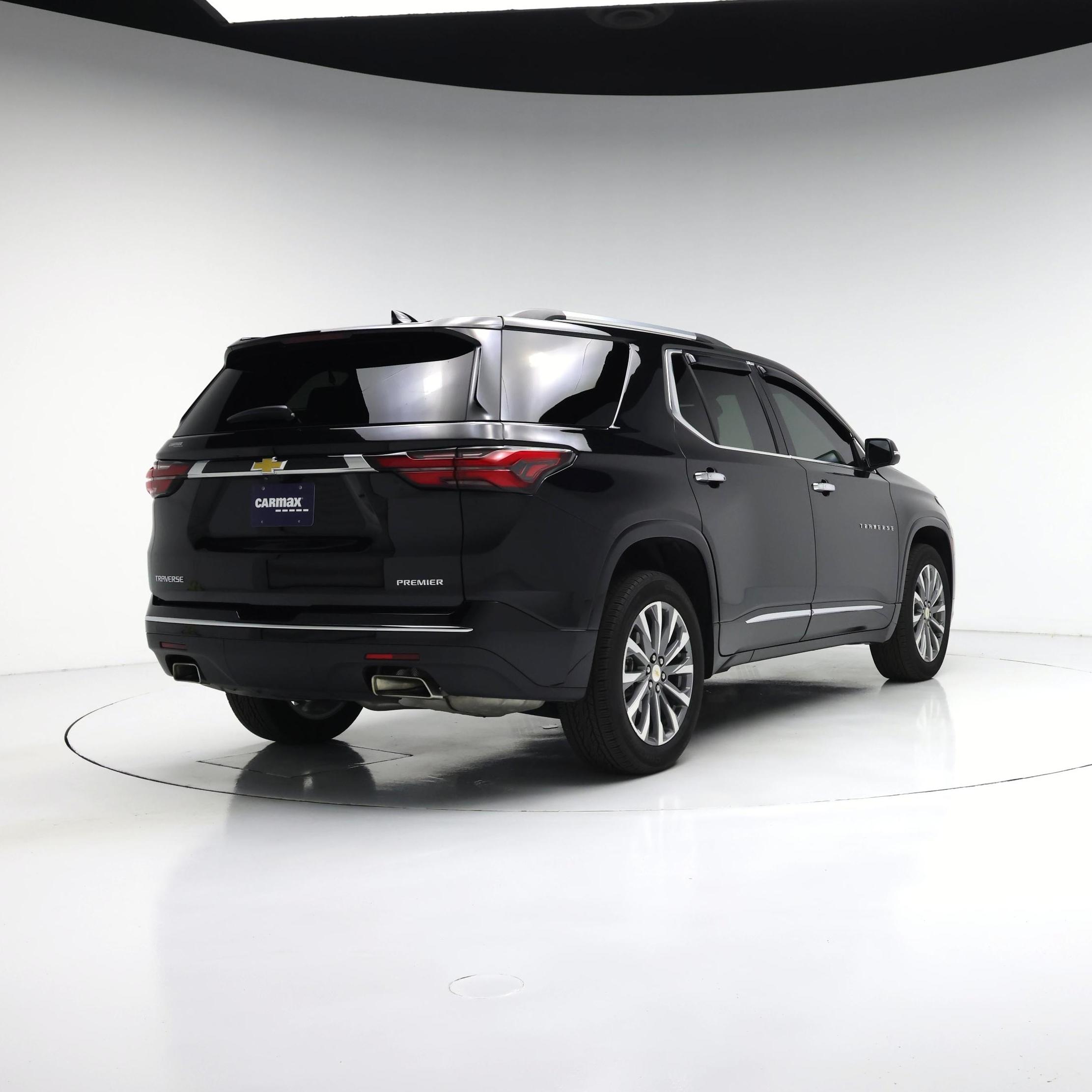 Thumbnail: 2023 Chevrolet Traverse - 8