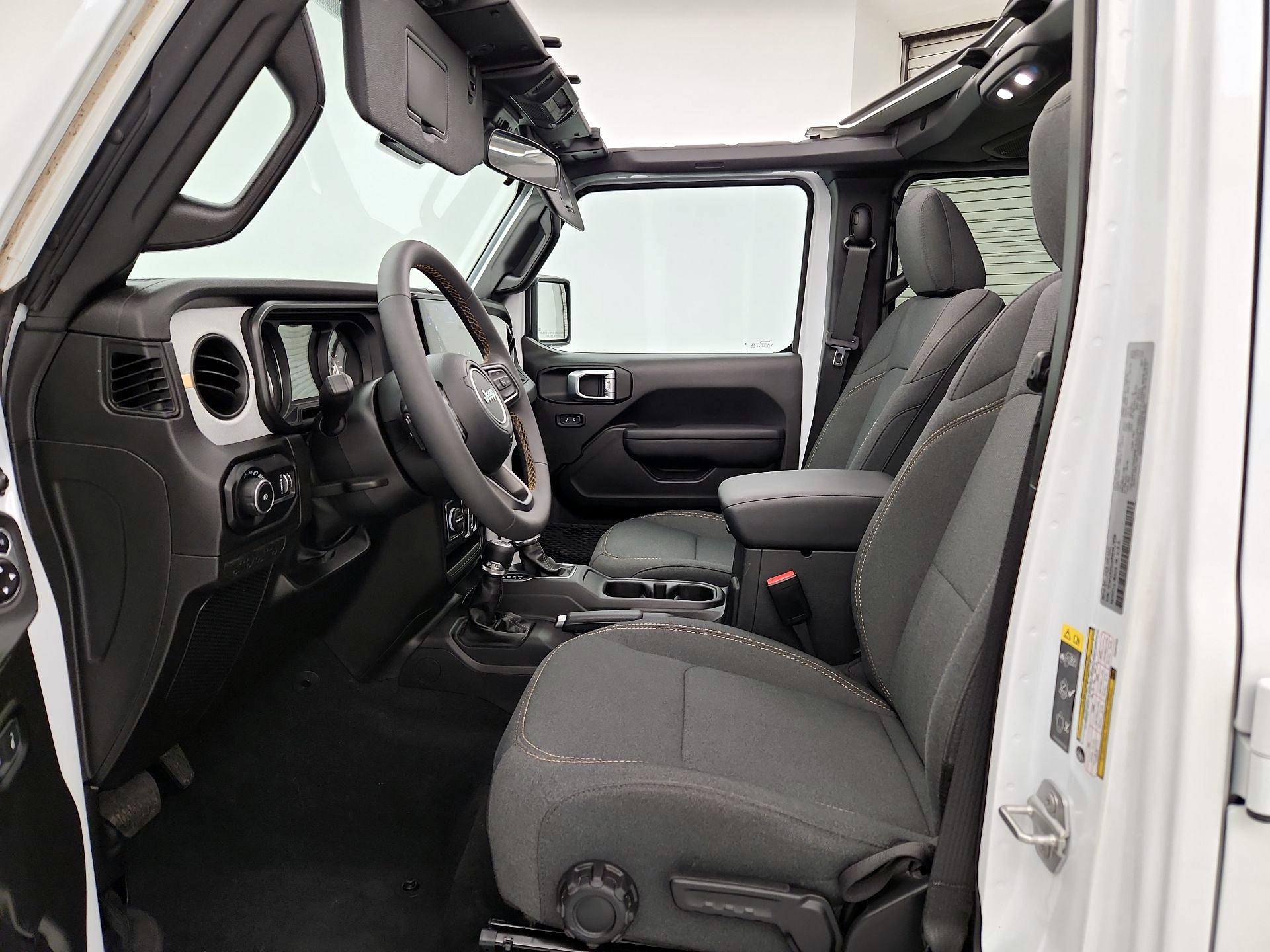Thumbnail: 2024 Jeep Wrangler - 11