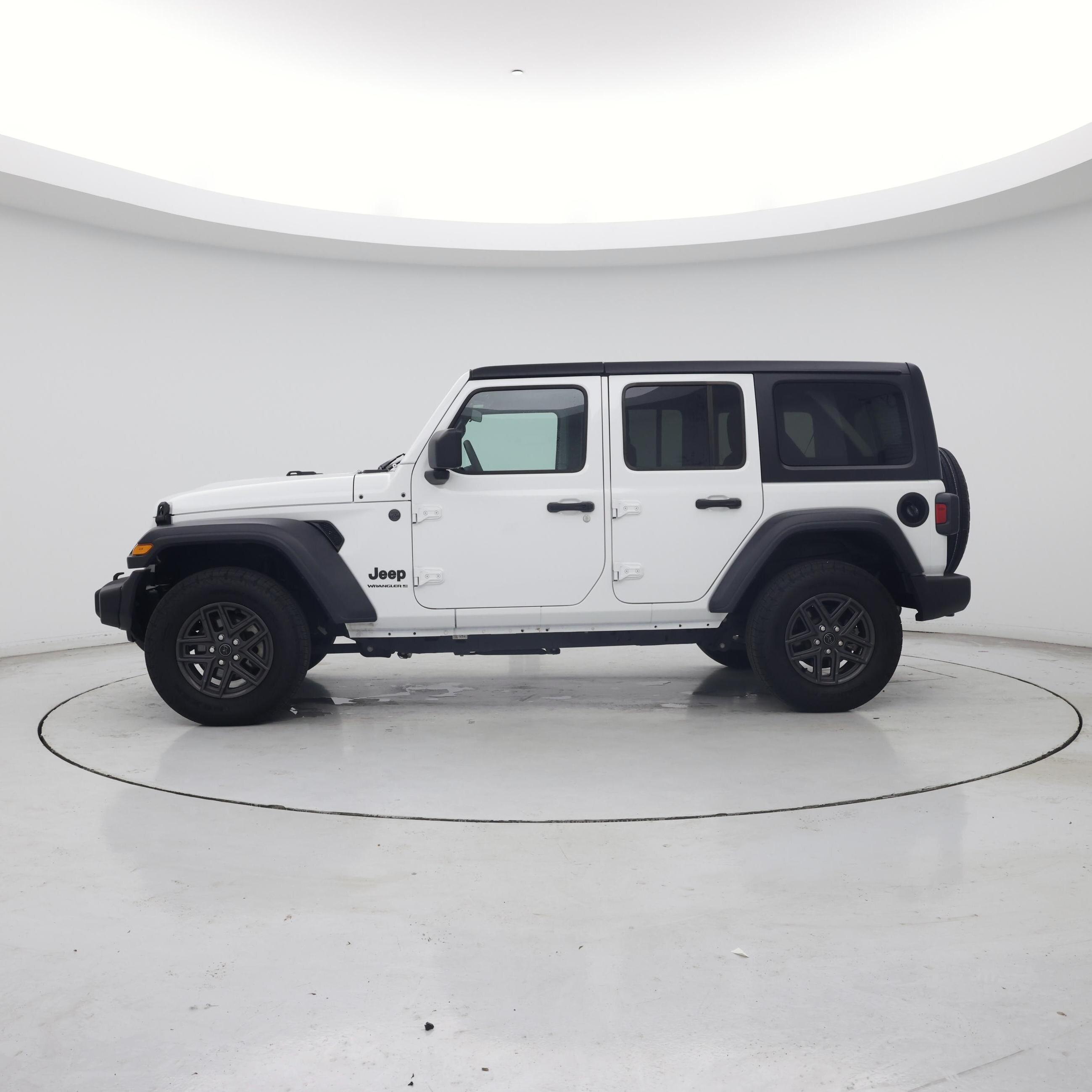 Thumbnail: 2024 Jeep Wrangler - 3