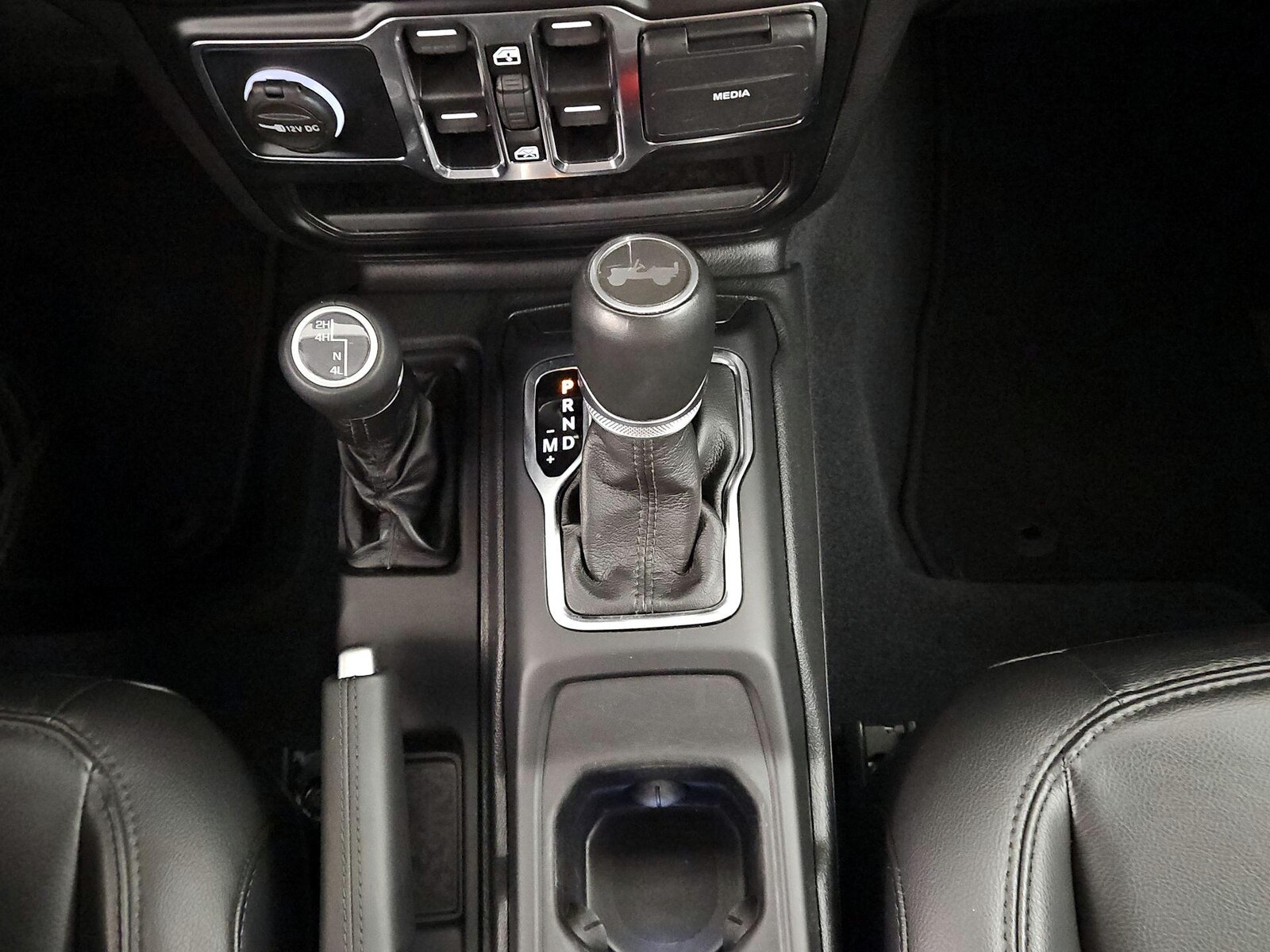 2022 Jeep Wrangler Unlimited Sahara Altitude - Photo 19