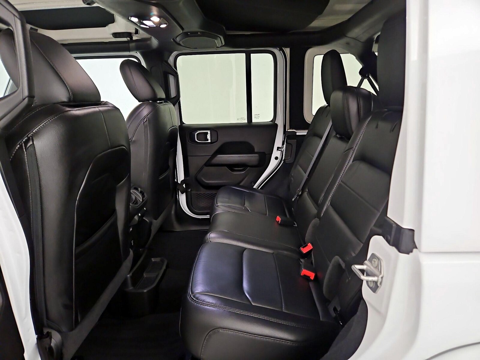 2022 Jeep Wrangler Unlimited Sahara Altitude - Photo 21