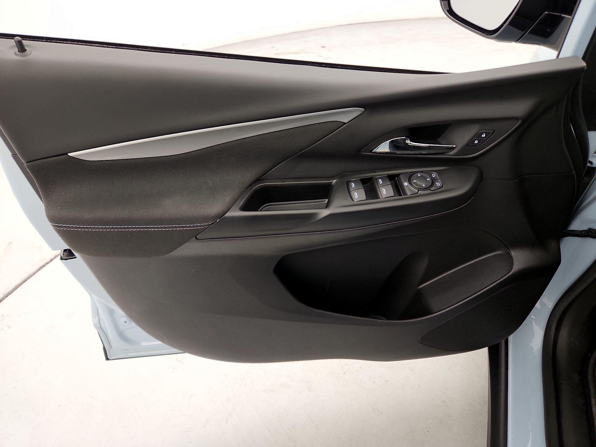 Thumbnail: 2023 Chevrolet Bolt EV - 12