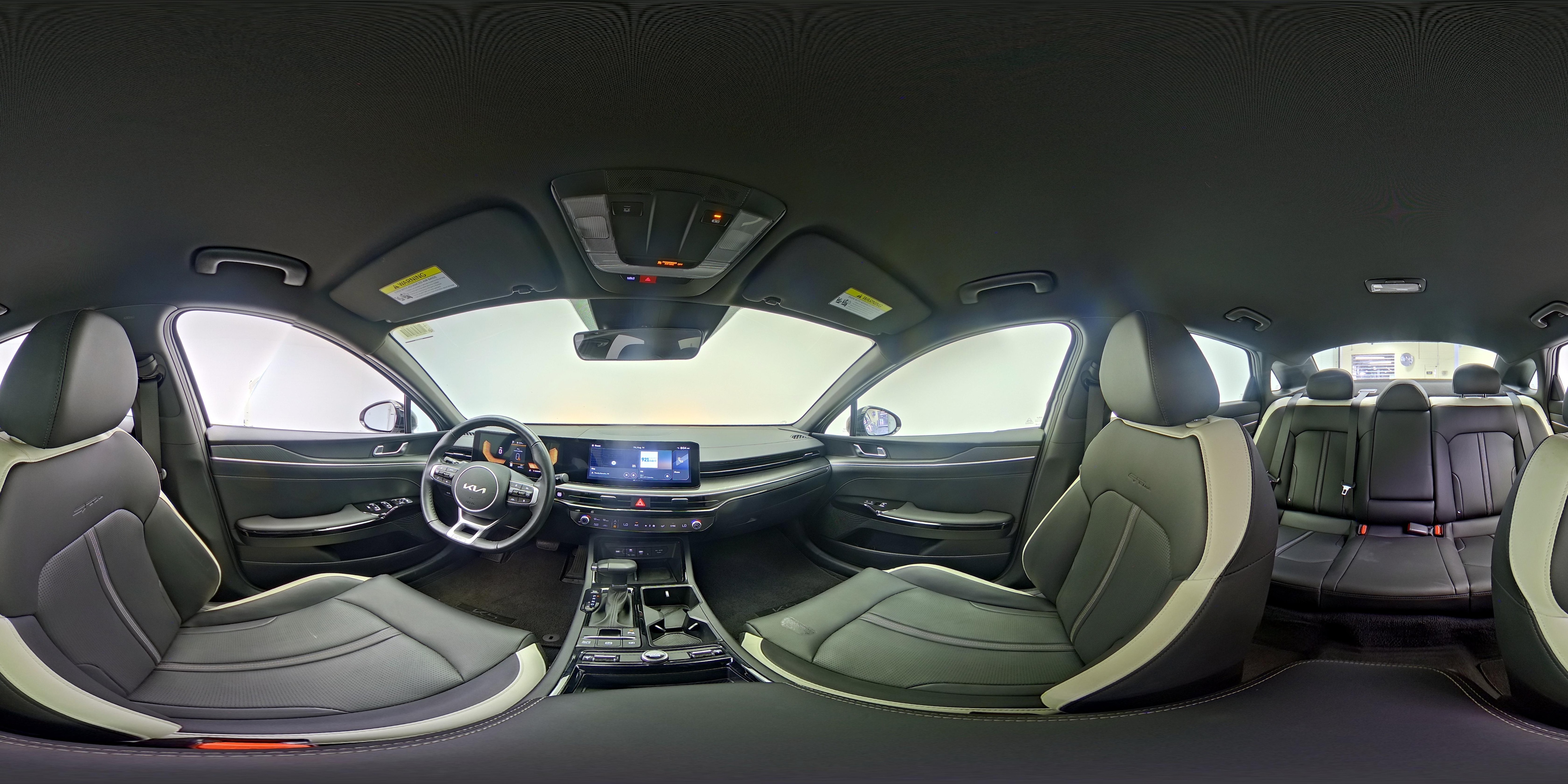 2025 Kia K5 GT-Line - Photo 25