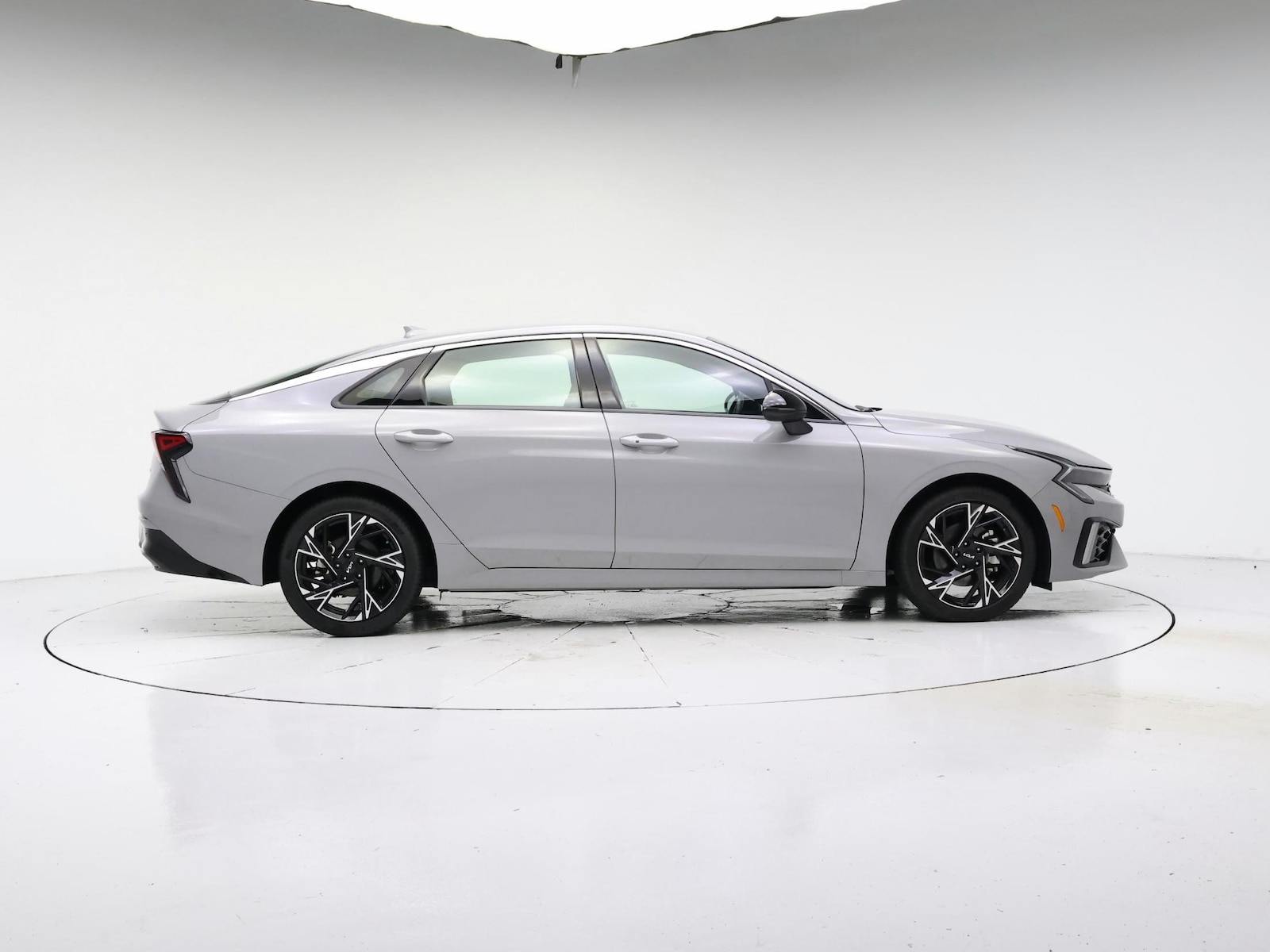 2025 Kia K5 GT-Line - Photo 8