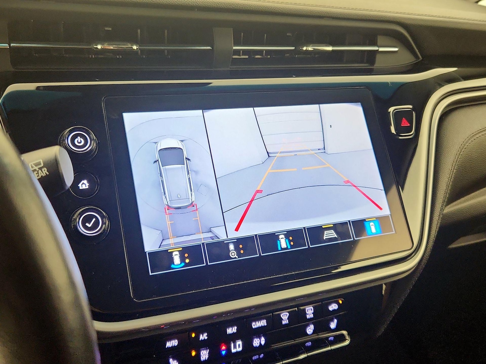 2022 Chevrolet Bolt EV 2LT - Photo 15