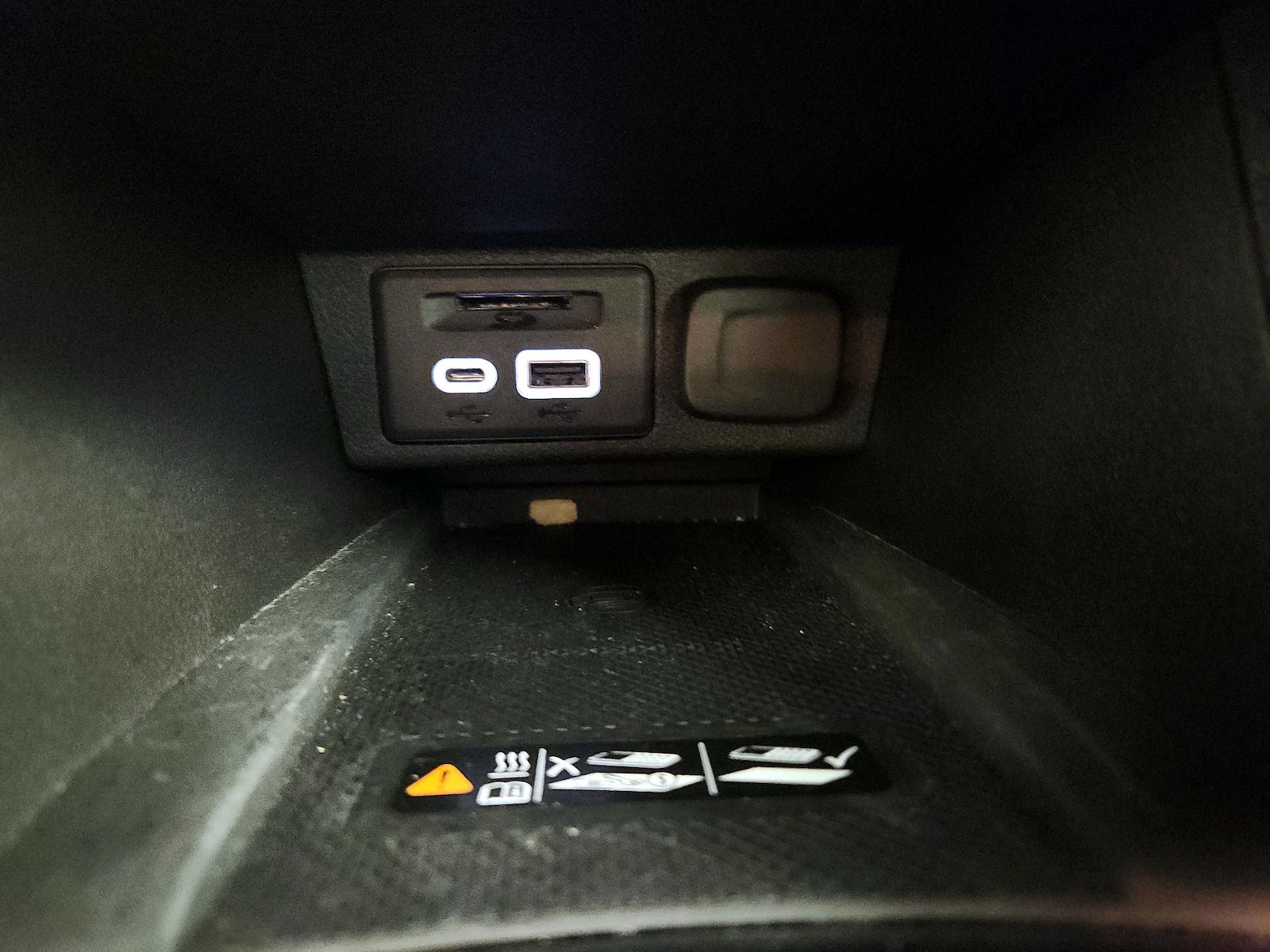2022 Chevrolet Bolt EV 2LT - Photo 19
