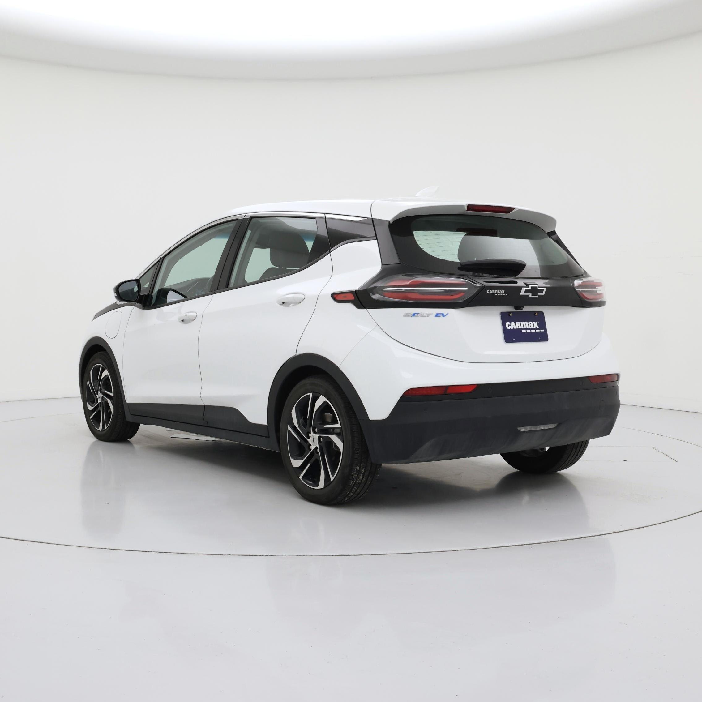 Thumbnail: 2022 Chevrolet Bolt EV - 2