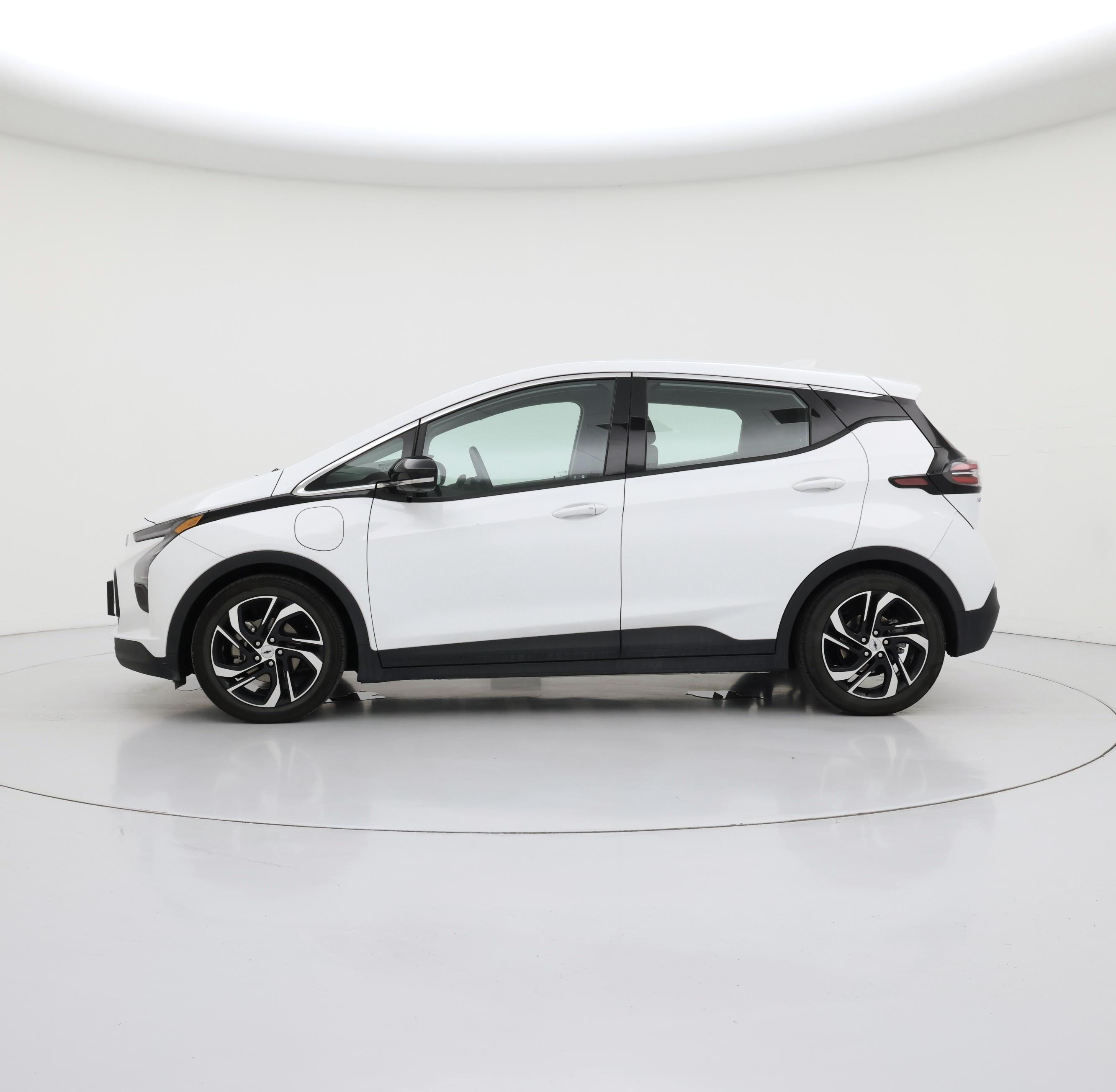 Thumbnail: 2022 Chevrolet Bolt EV - 3