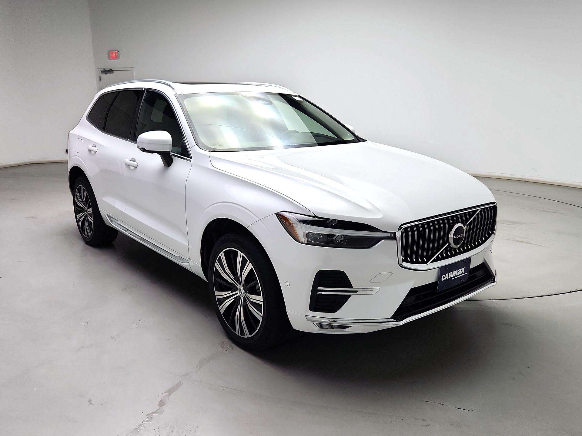 Thumbnail: 2023 Volvo XC60 - 1