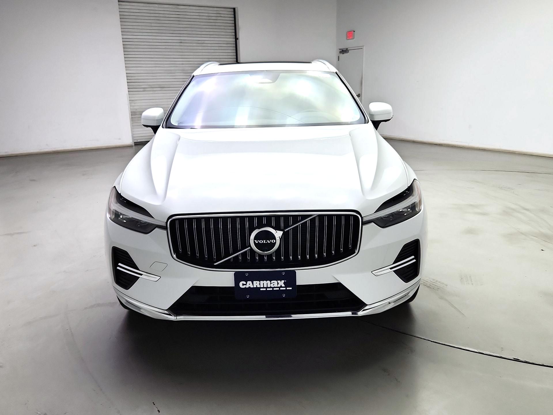 Thumbnail: 2023 Volvo XC60 - 2