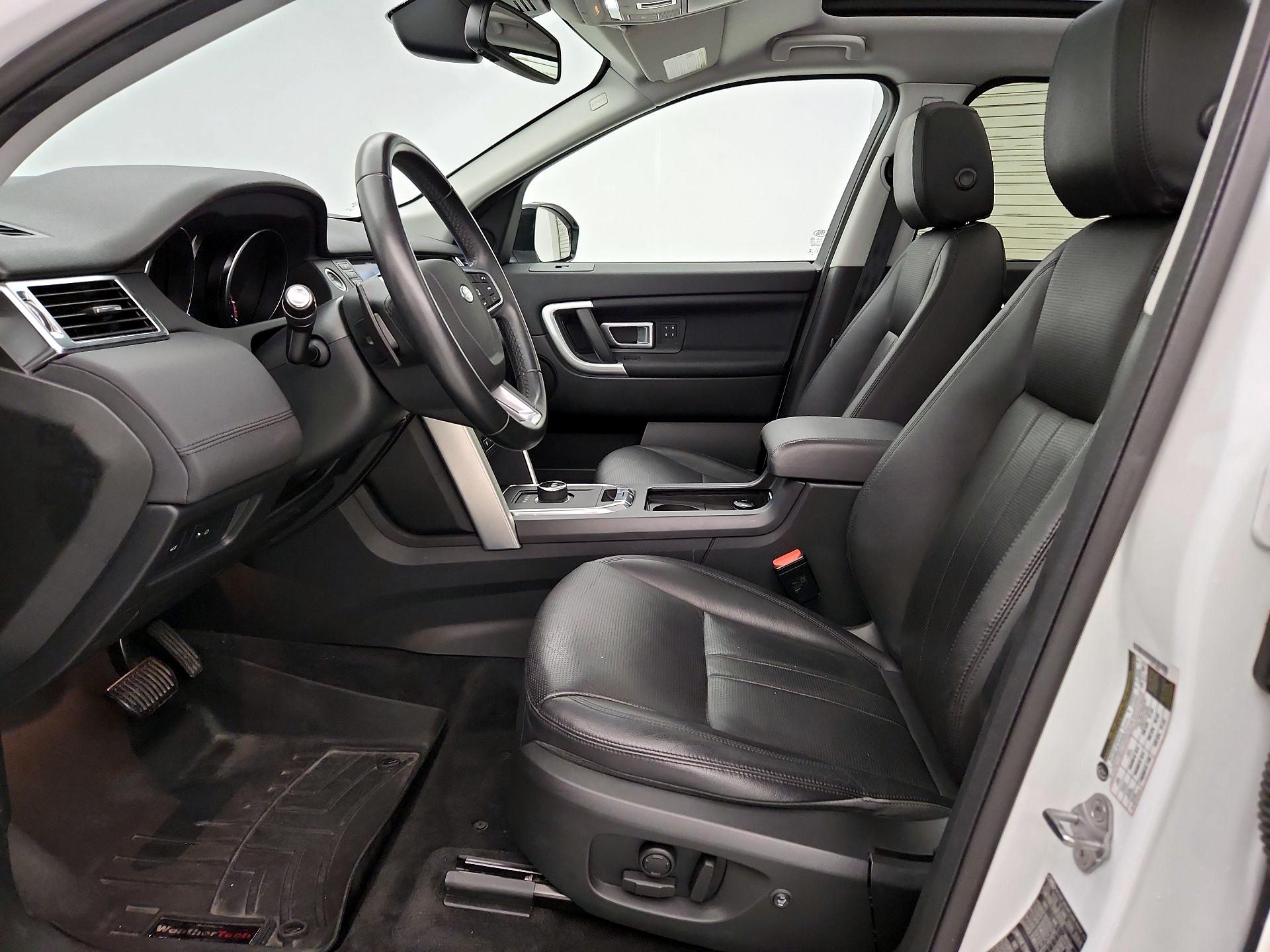 Thumbnail: 2019 Land Rover Discovery Sport - 11