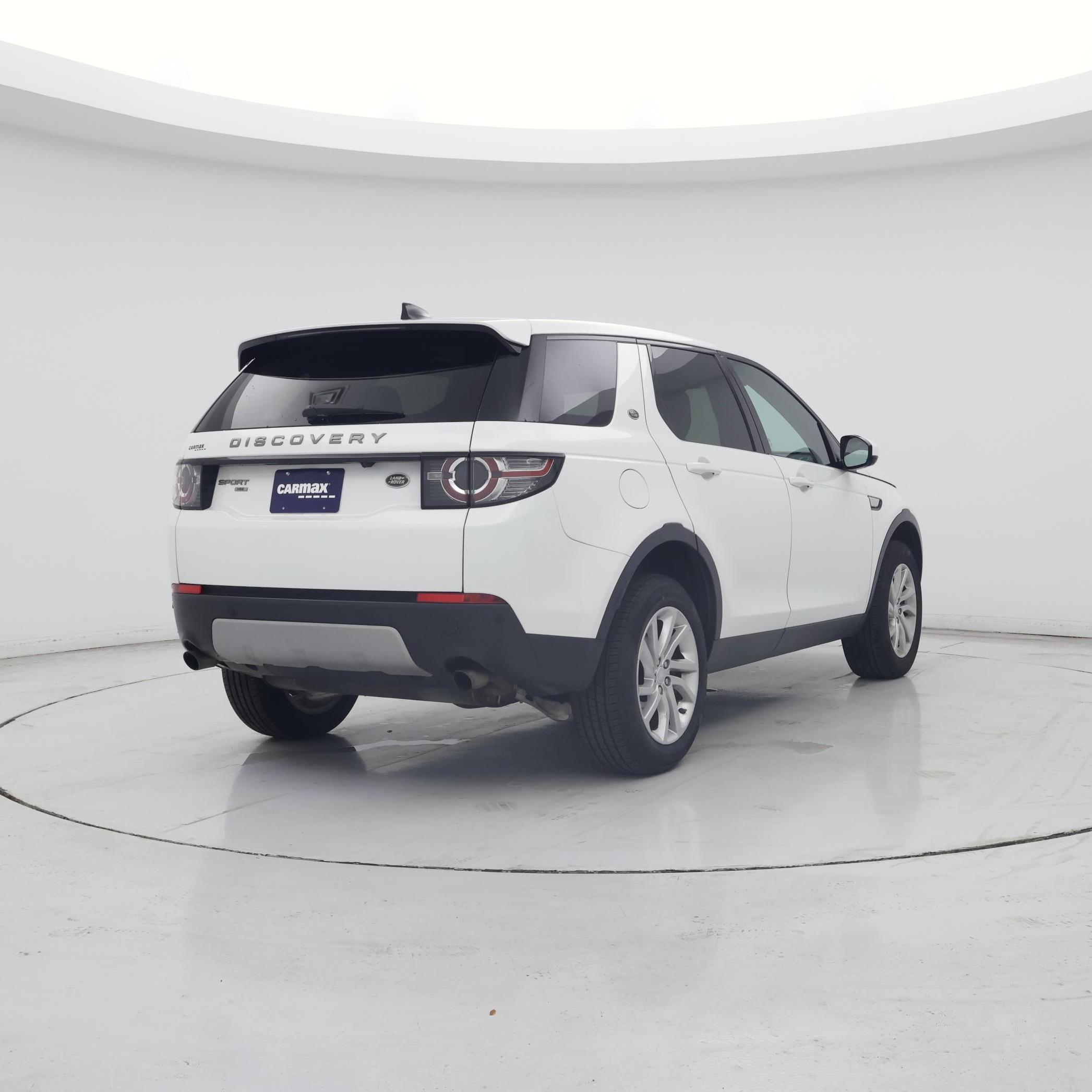 Thumbnail: 2019 Land Rover Discovery Sport - 8