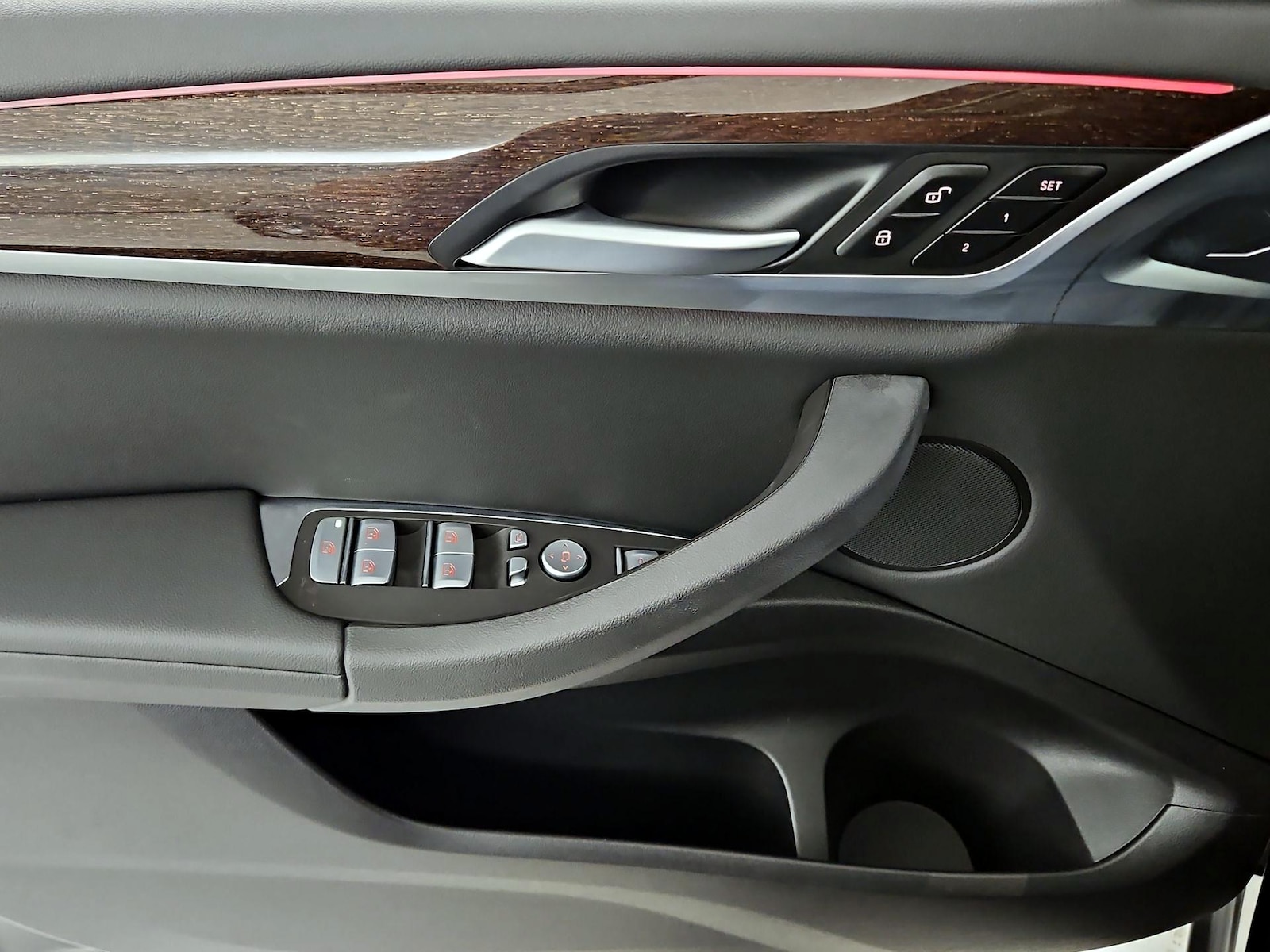 2025 BMW X4 30i - Photo 13