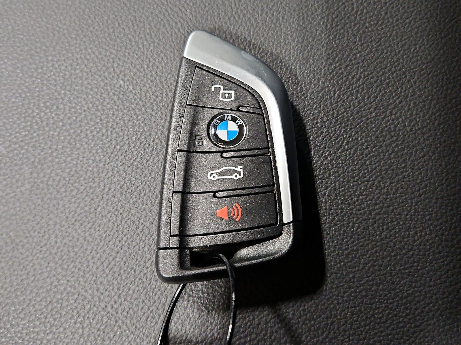 2025 BMW X4 30i - Photo 26