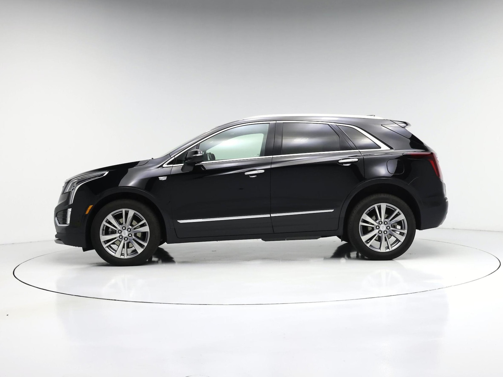 2024 Cadillac XT5 Premium Luxury - Photo 4