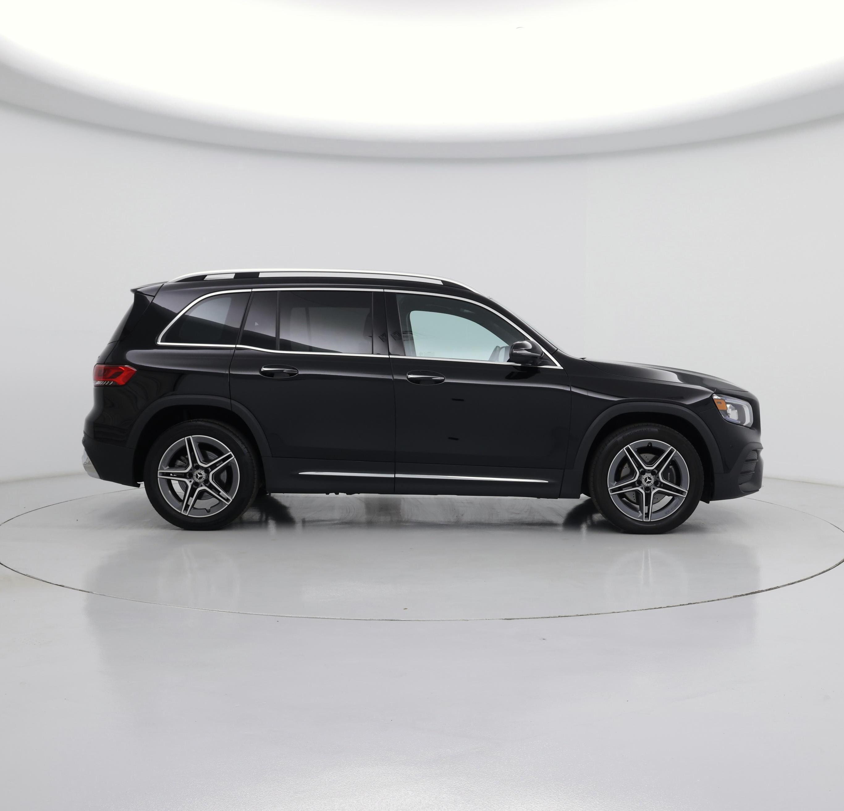 Thumbnail: 2020 Mercedes-Benz GLB - 7