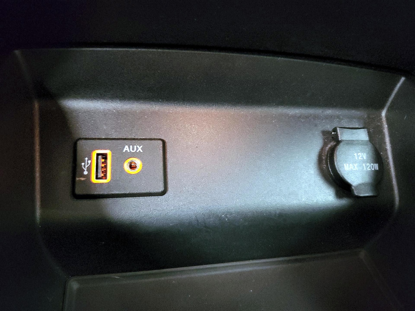2017 Nissan Altima SR - Photo 19
