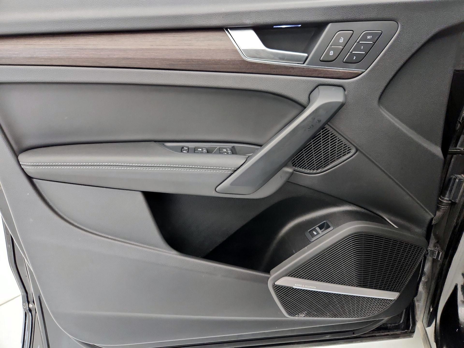 Thumbnail: 2024 Audi Q5 - 12