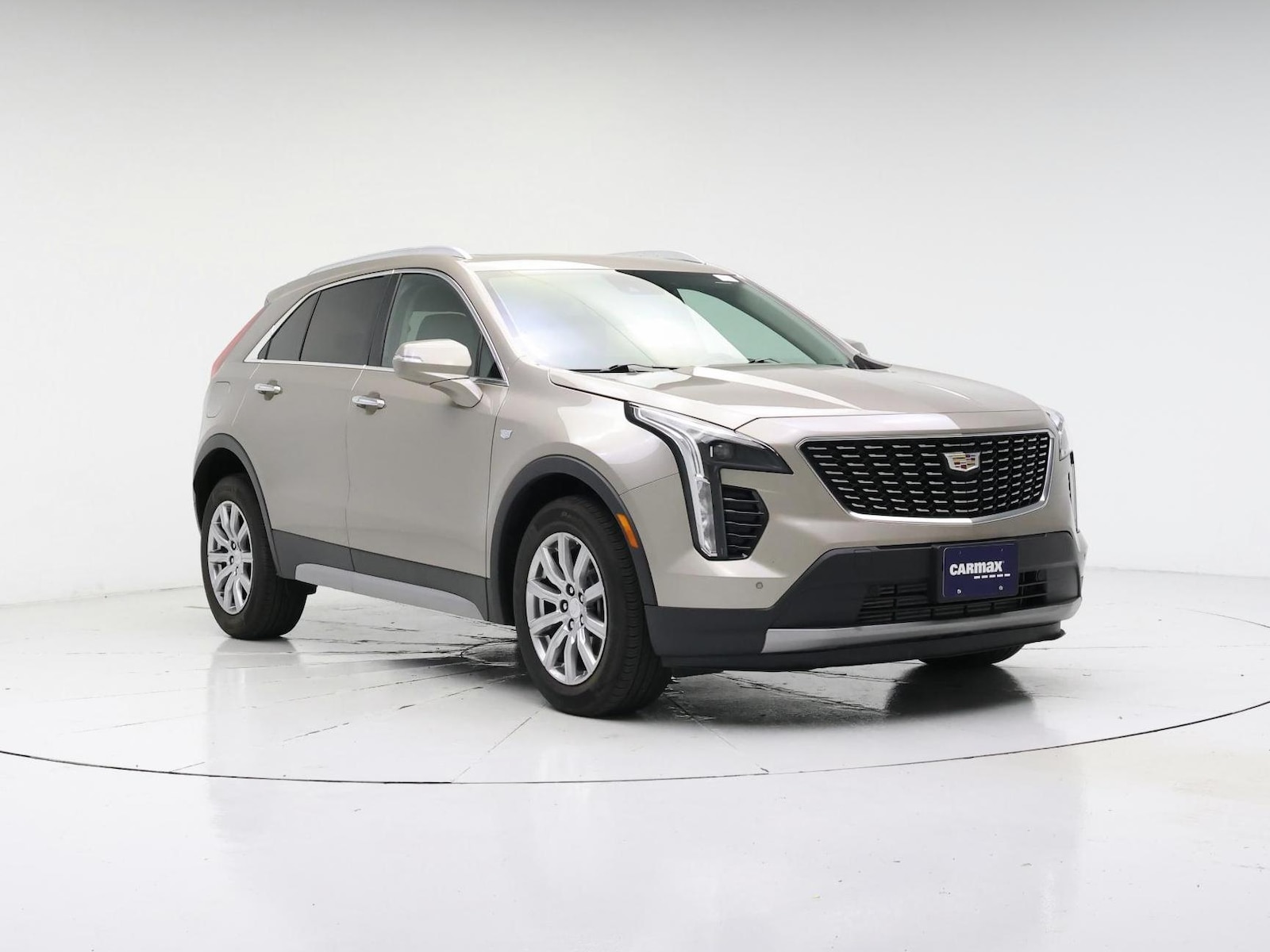 2023 Cadillac XT4 Premium Luxury - Photo 3