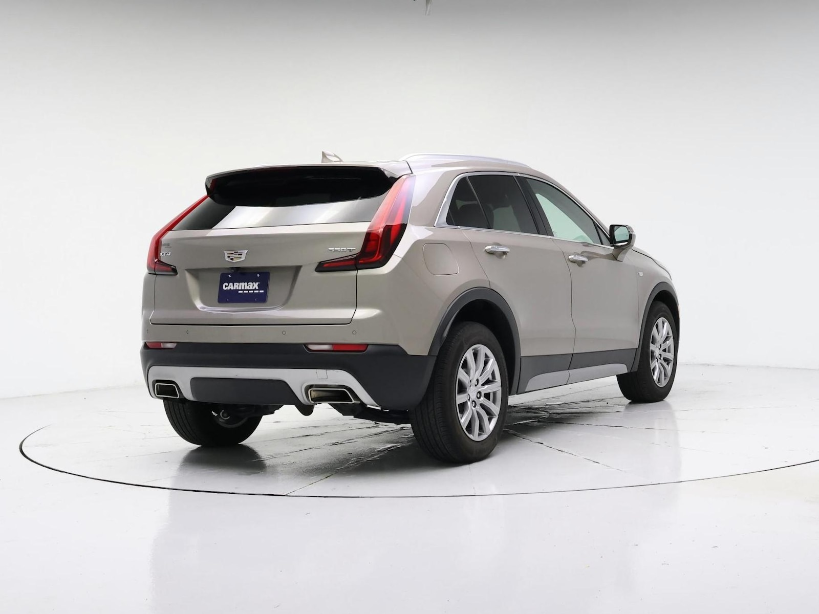 2023 Cadillac XT4 Premium Luxury - Photo 5