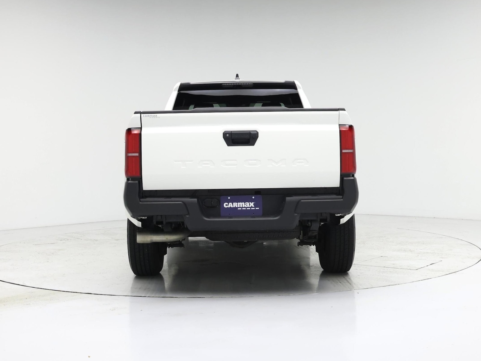 2024 Toyota Tacoma SR - Photo 7