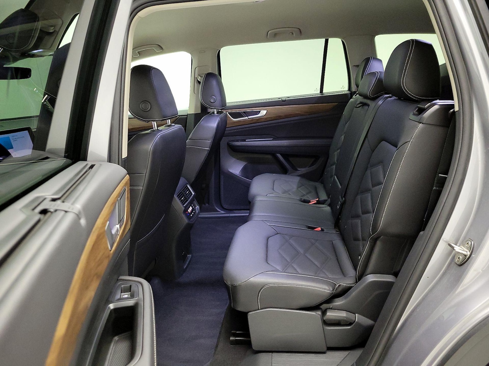 Rear Air Conditioning