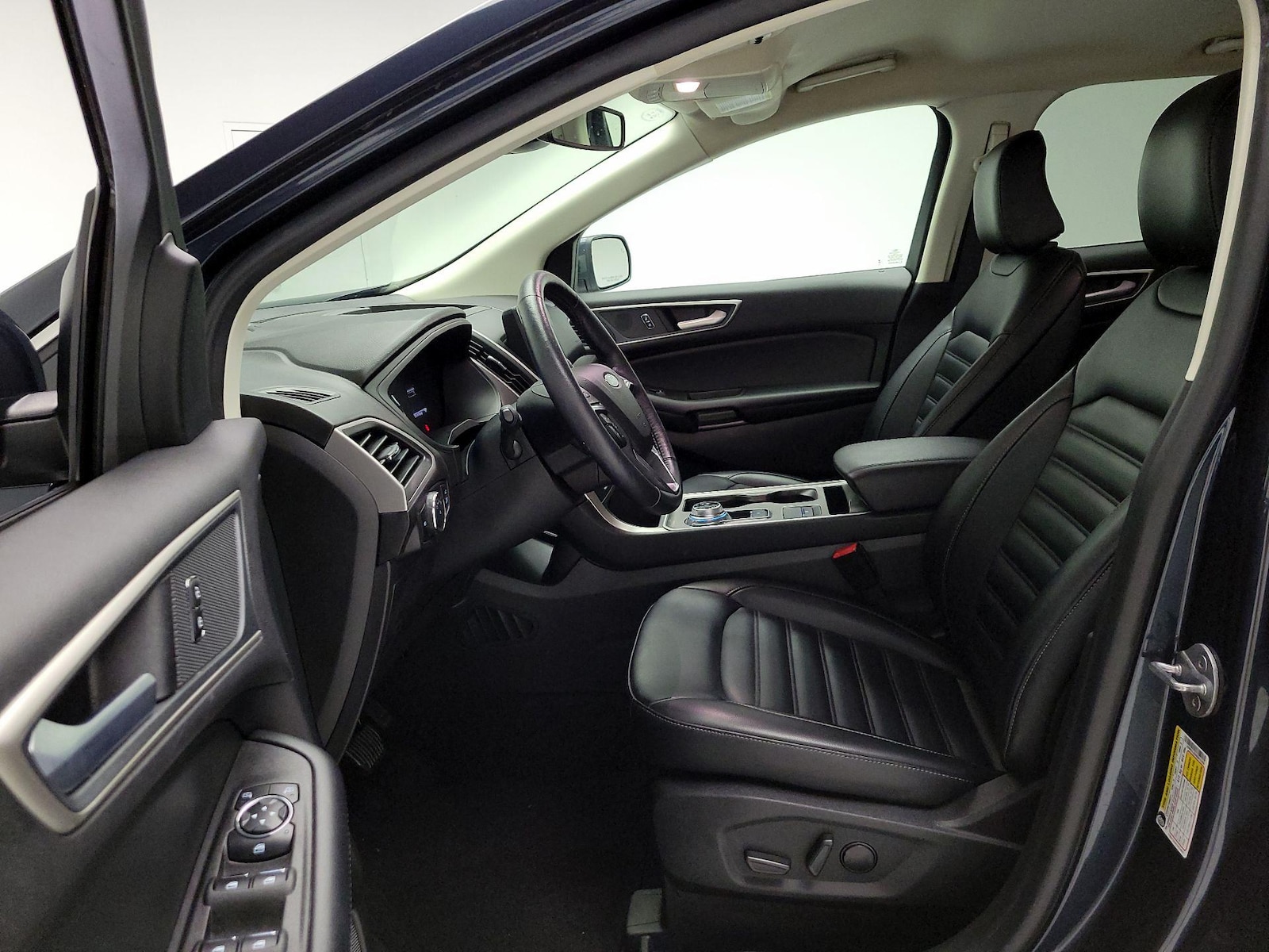 2024 Ford Edge SEL - Photo 12