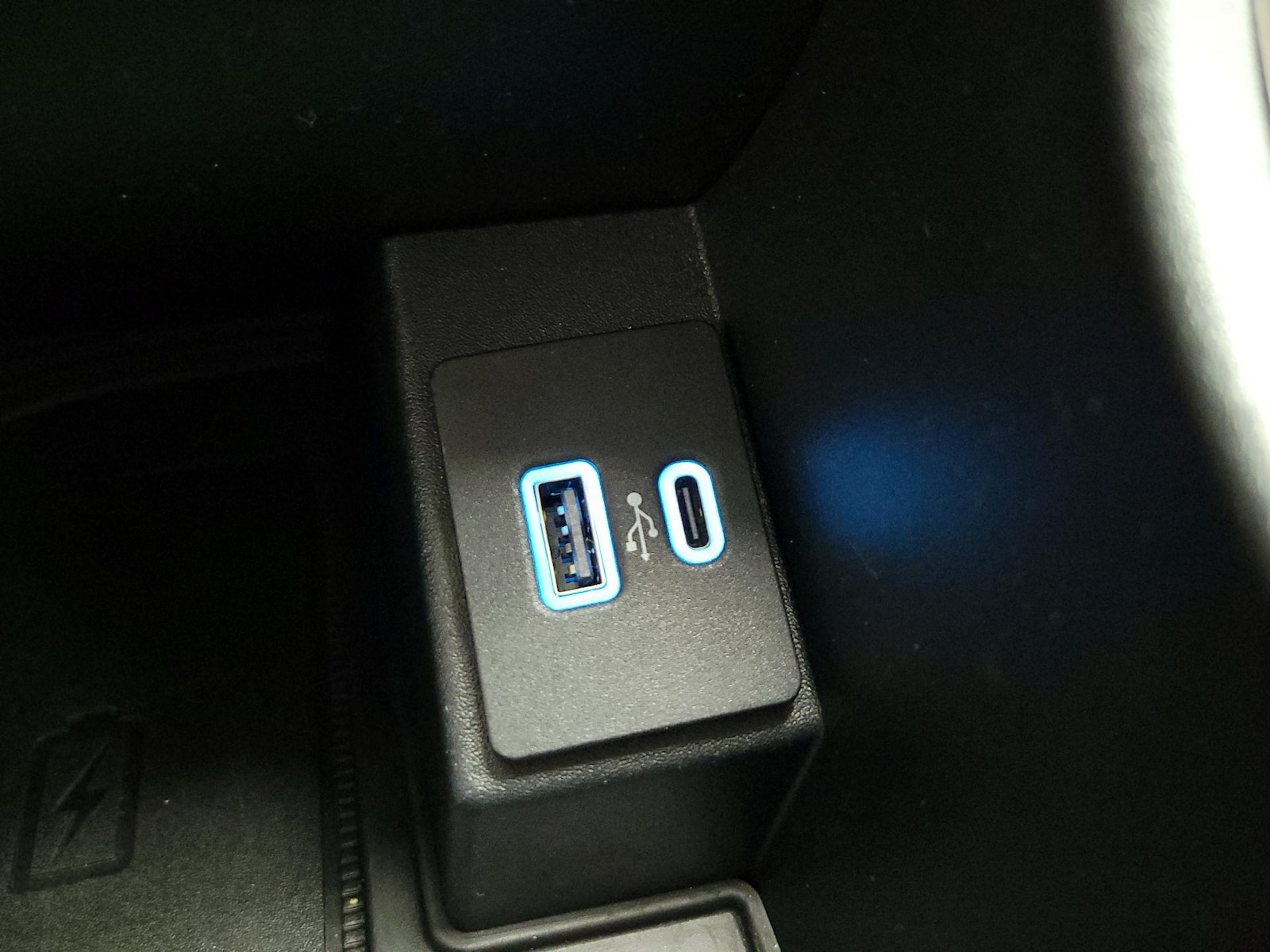 2024 Ford Edge SEL - Photo 18