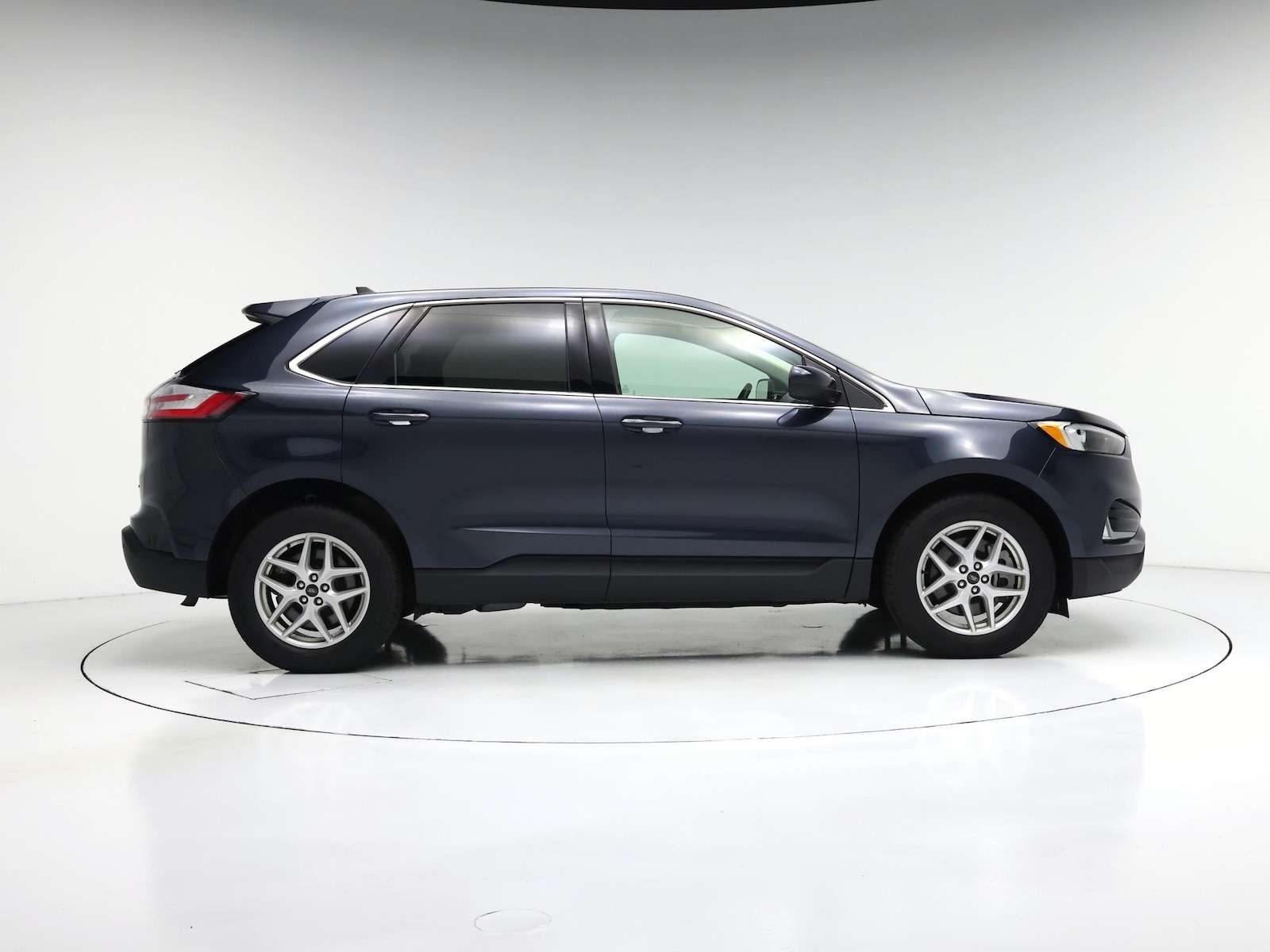 2024 Ford Edge SEL - Photo 8