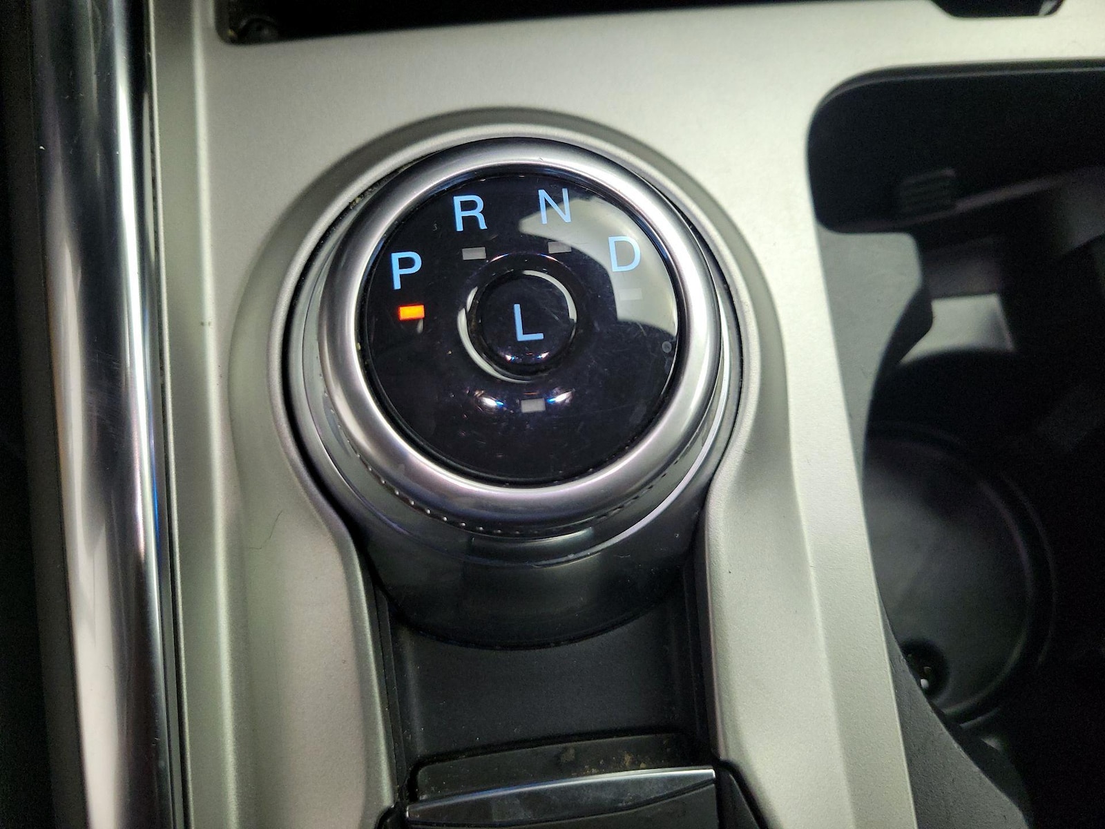 2024 Ford Explorer XLT - Photo 18