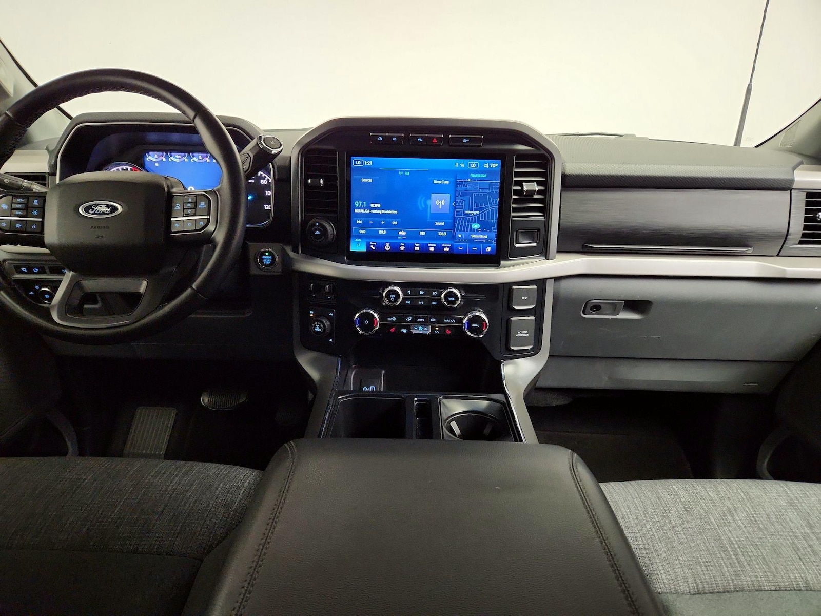 Apple CarPlay® & Android Auto™