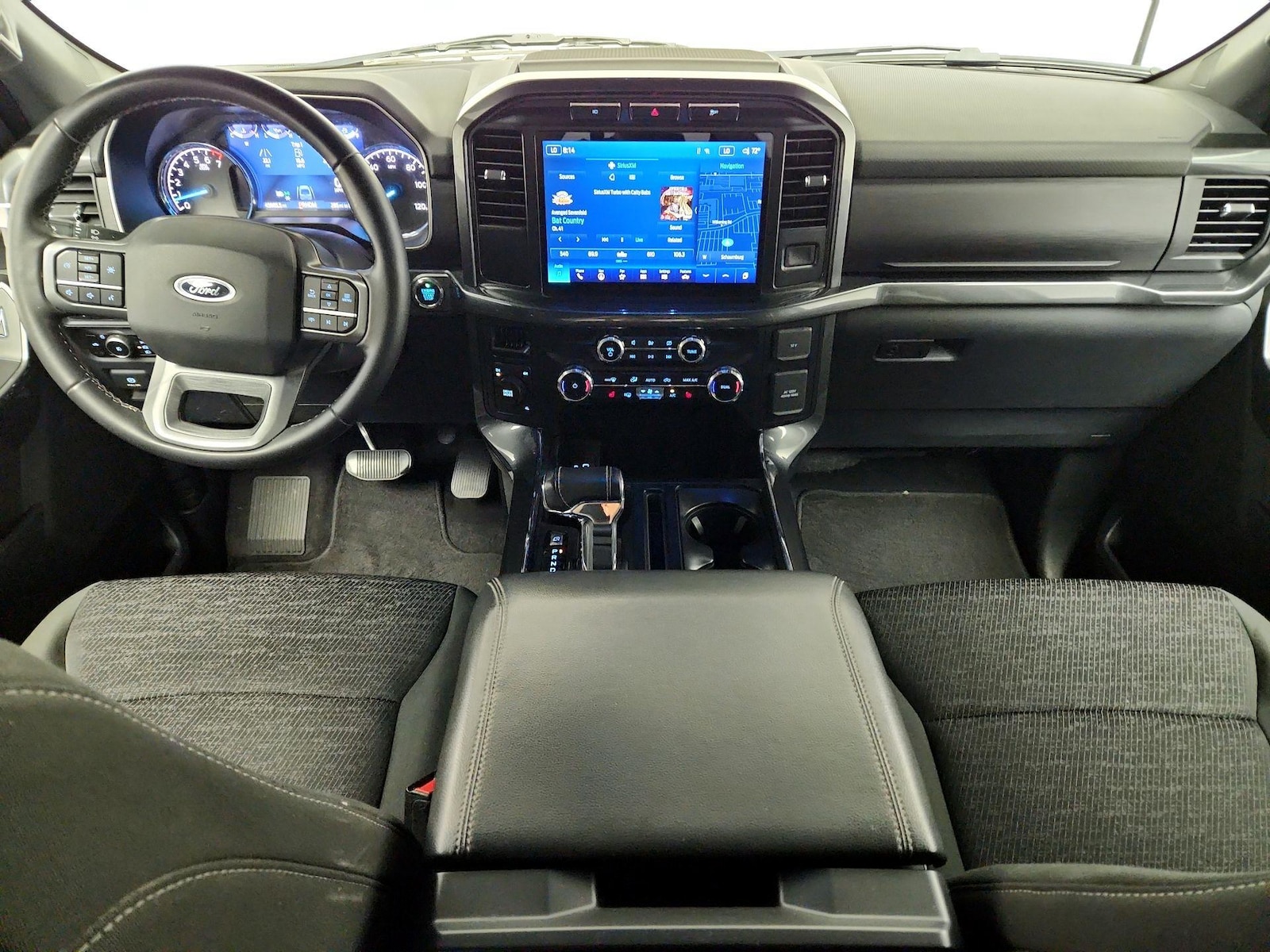 2023 Ford F-150 XLT - Photo 10