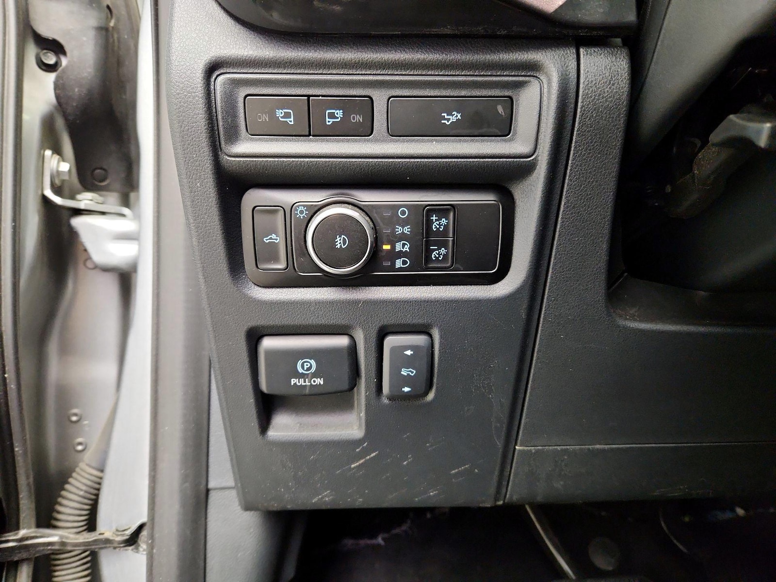 2023 Ford F-150 XLT - Photo 14