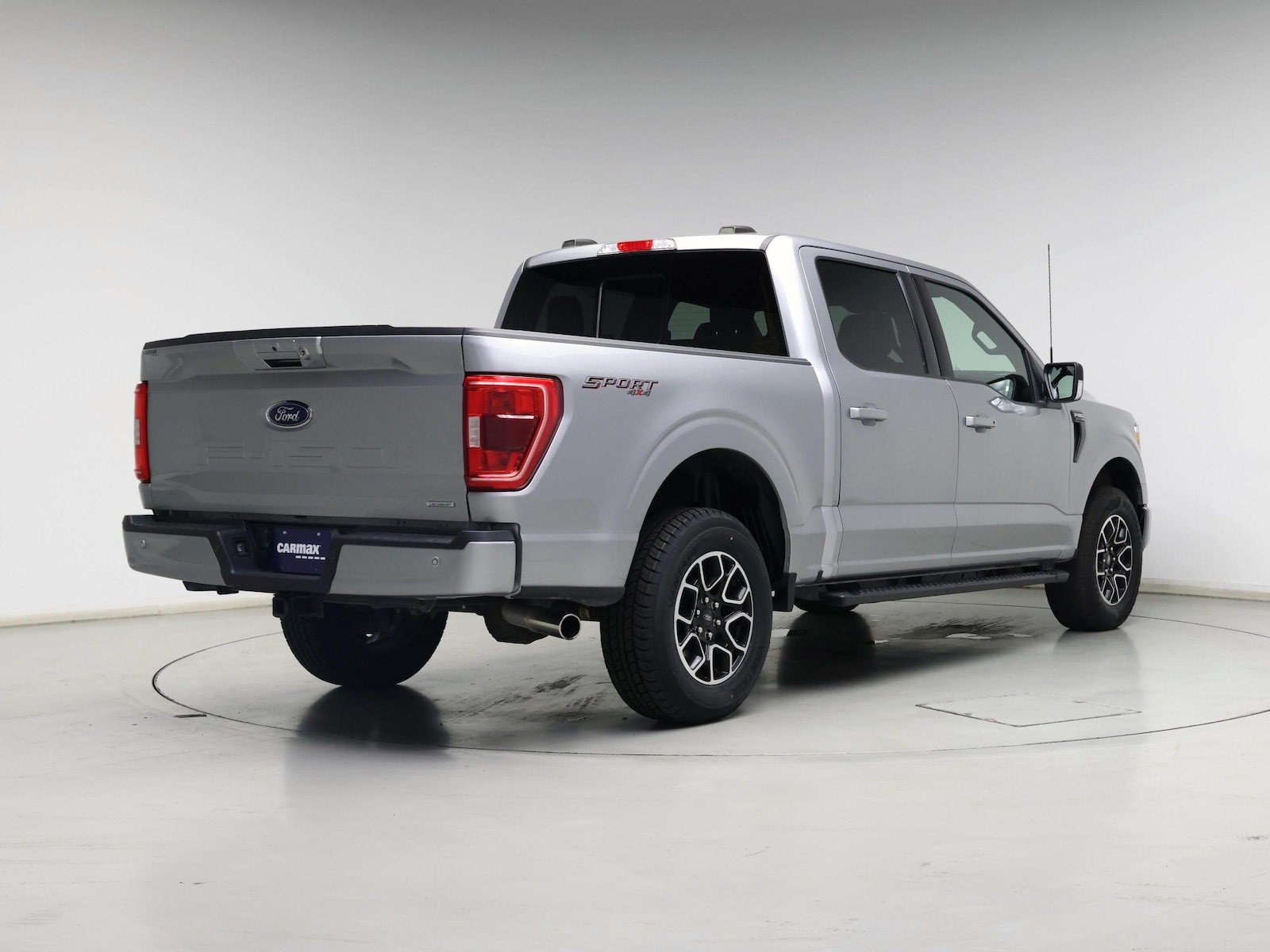 2023 Ford F-150 XLT - Photo 9