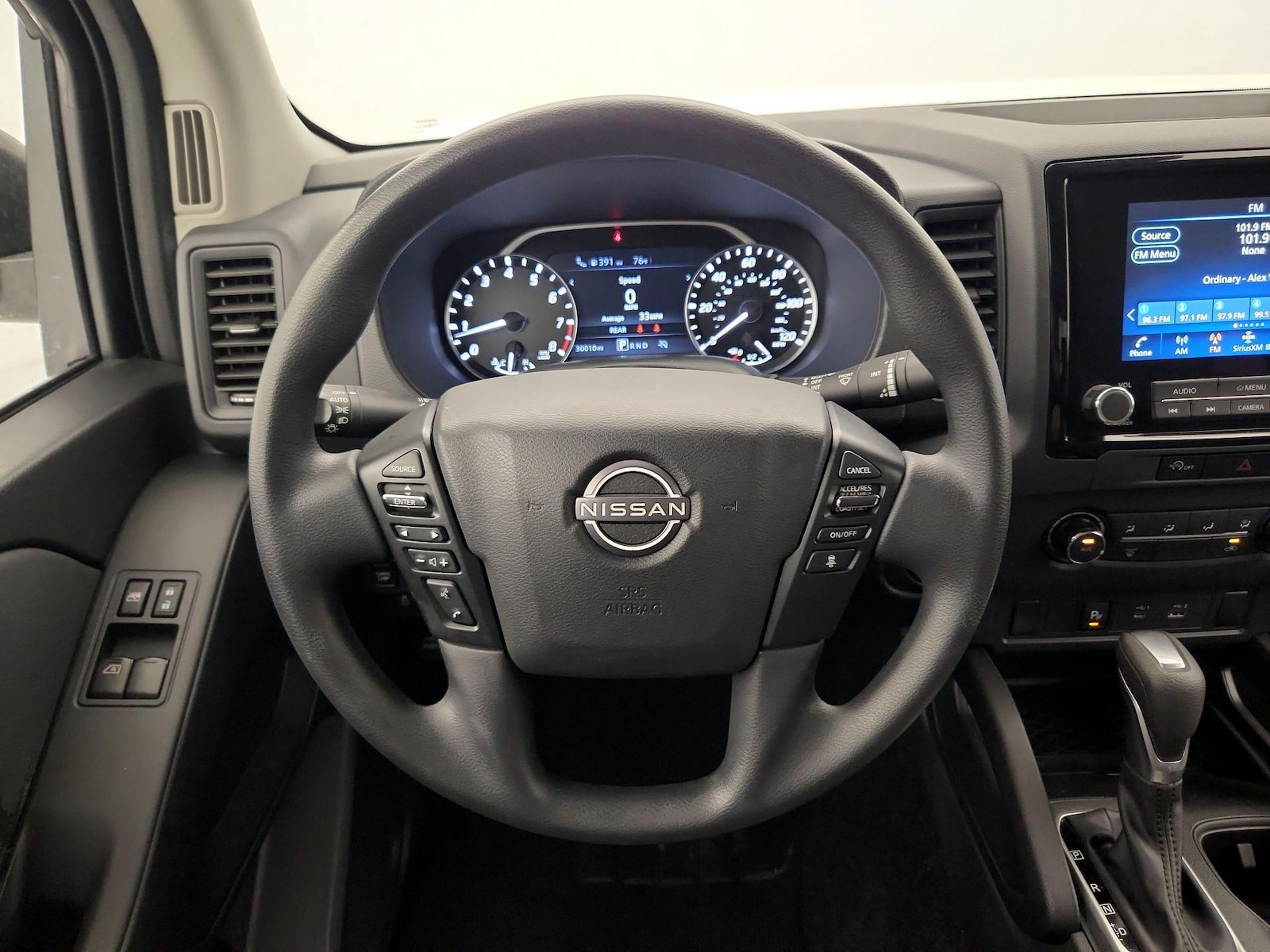 2024 Nissan Frontier S - Photo 9
