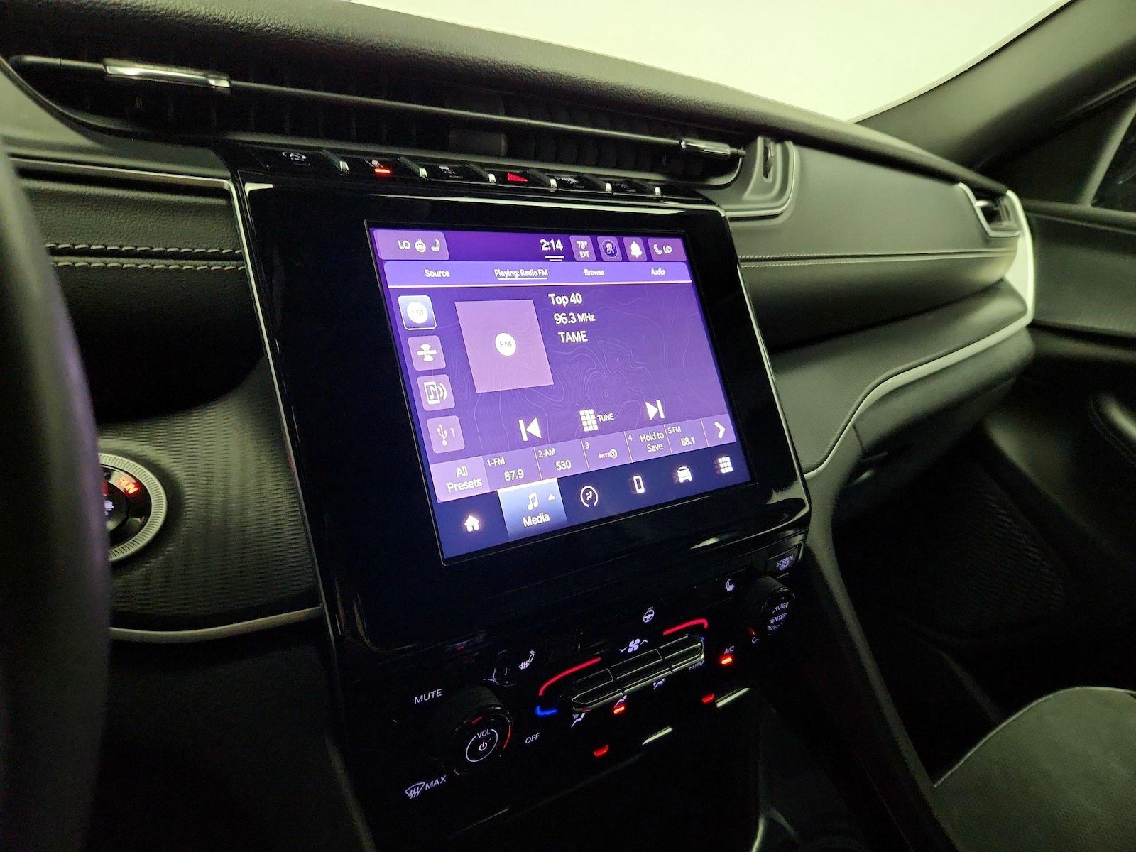 2024 Jeep Grand Cherokee L Altitude - Photo 16