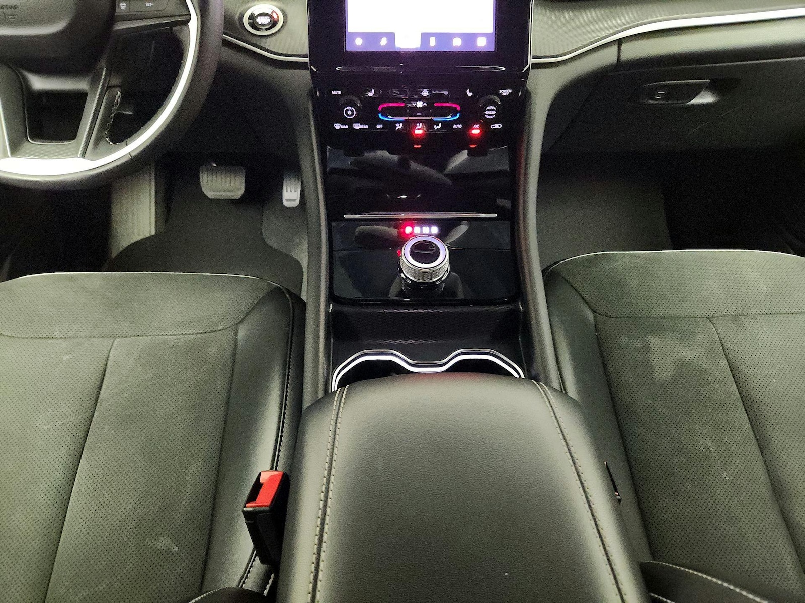 2024 Jeep Grand Cherokee L Altitude - Photo 18
